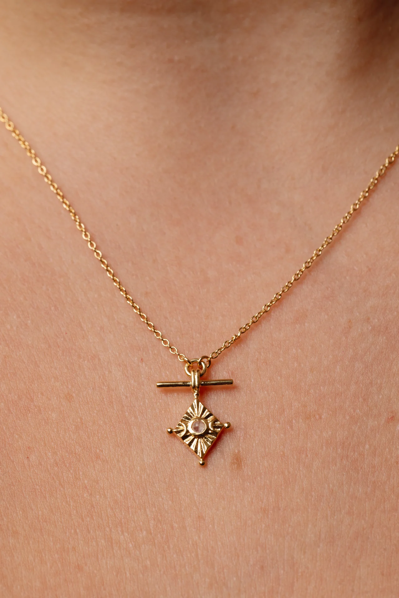 Aerith Rainbow Moonstone Gold Necklace
