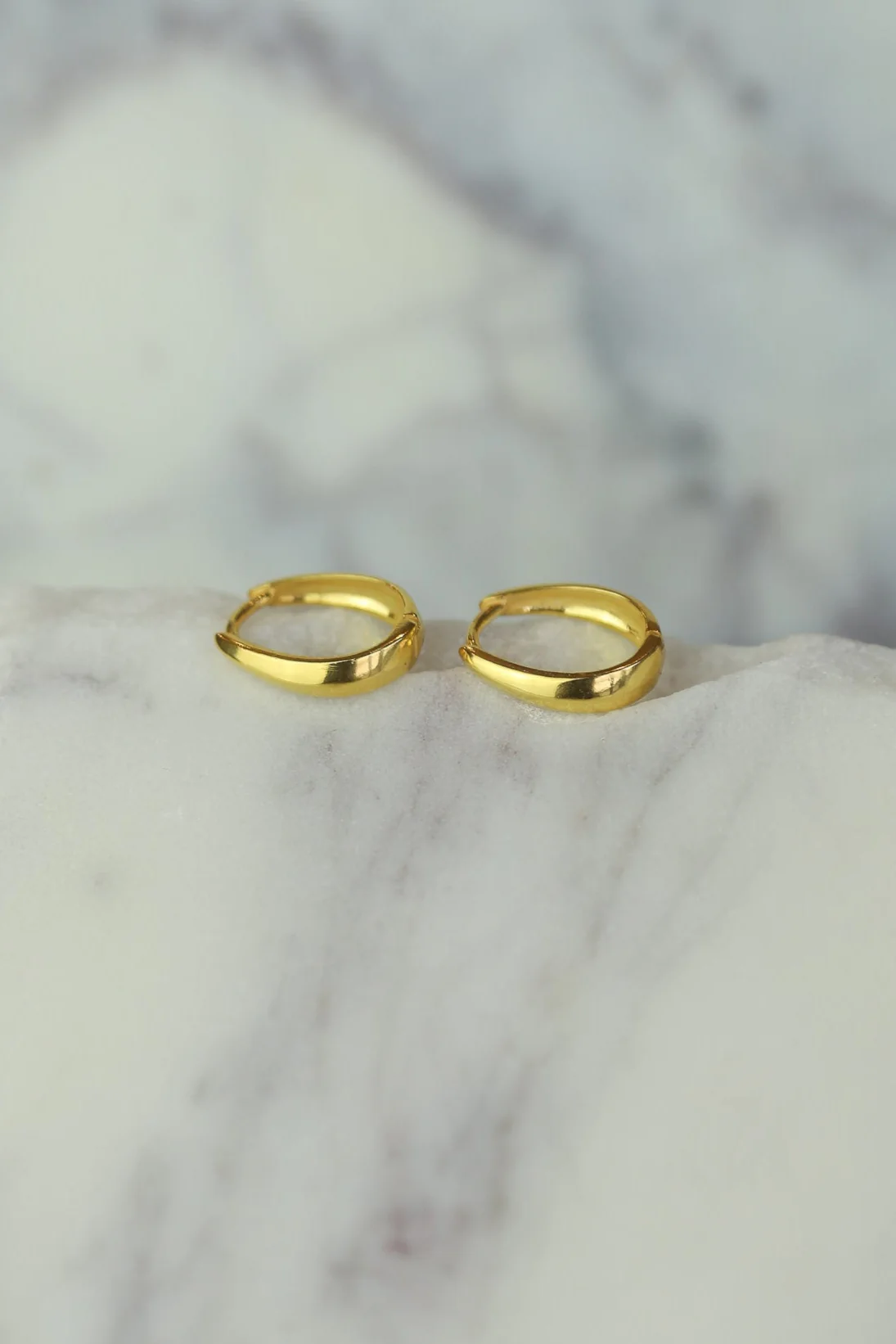 Amaya Gold Hoops