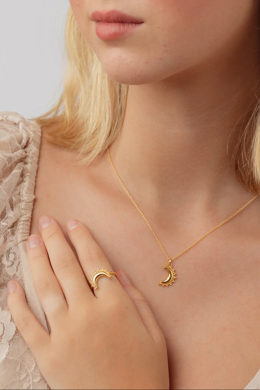 Celestie Moon Gold Ring - Image 2