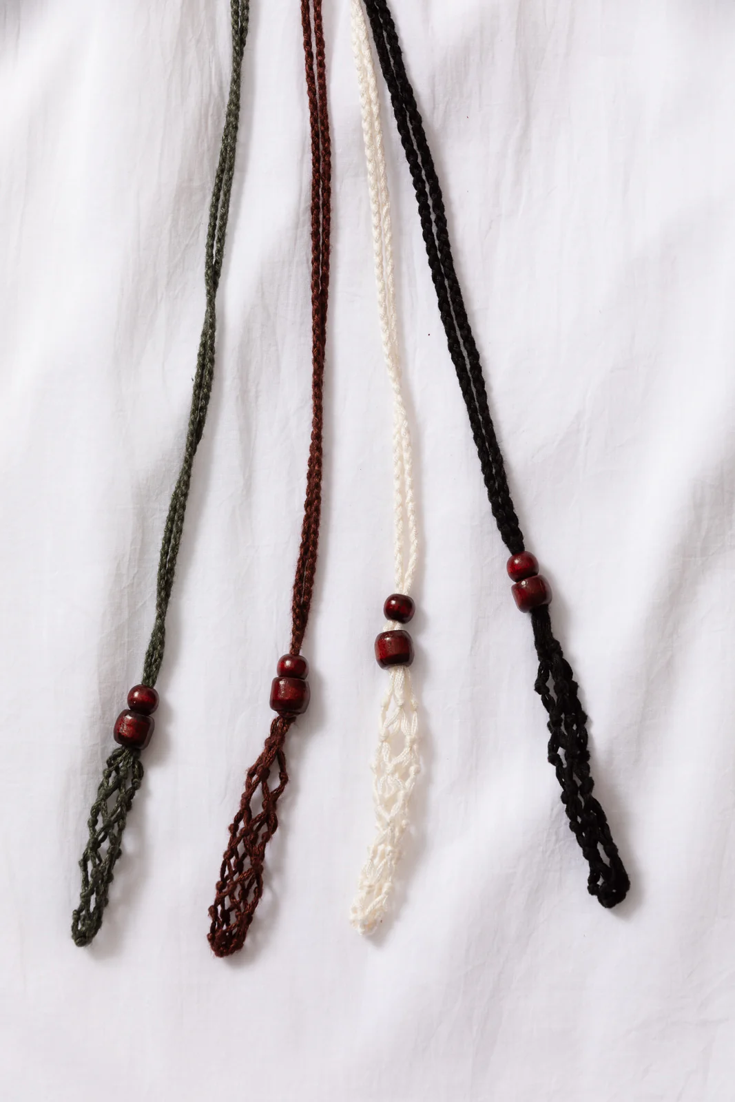Crochet crystal holder Necklace - Image 7