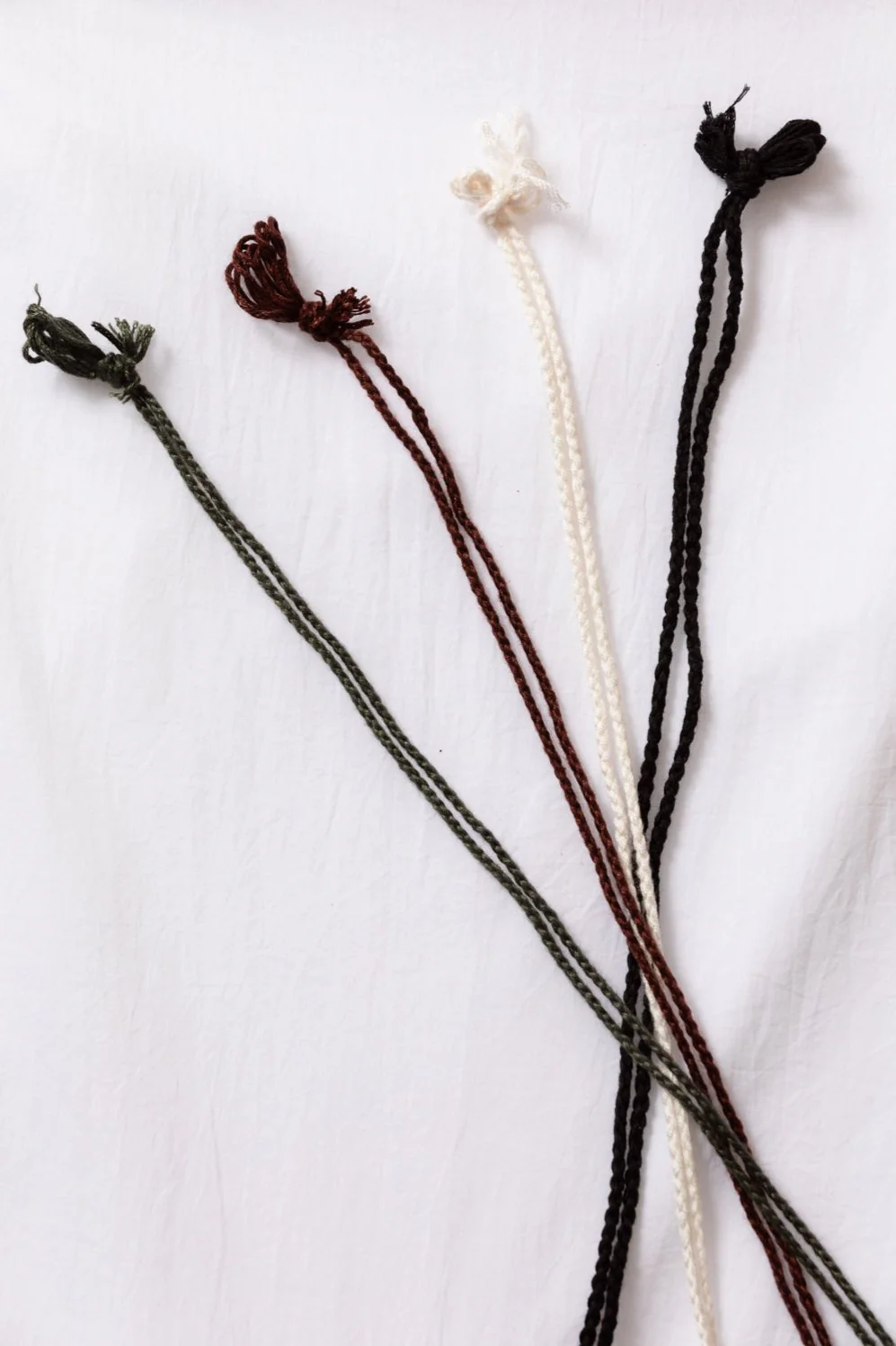 Crochet crystal holder Necklace - Image 8