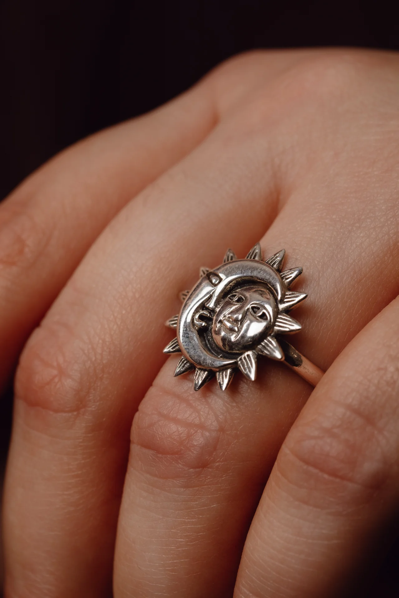 Day and Night Ring - Image 2