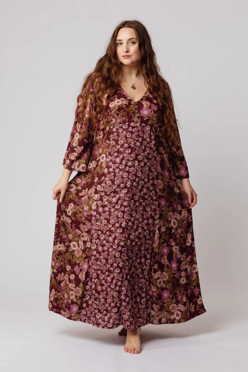 Aunt Julia Dress - Image 4