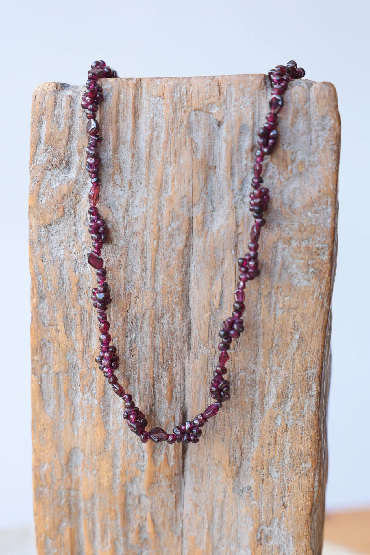 Garnet Floral Thin Necklace - Image 3