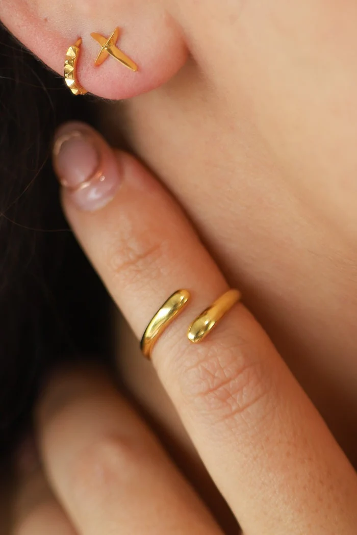 Gold Bella Wrap Ring - Image 2