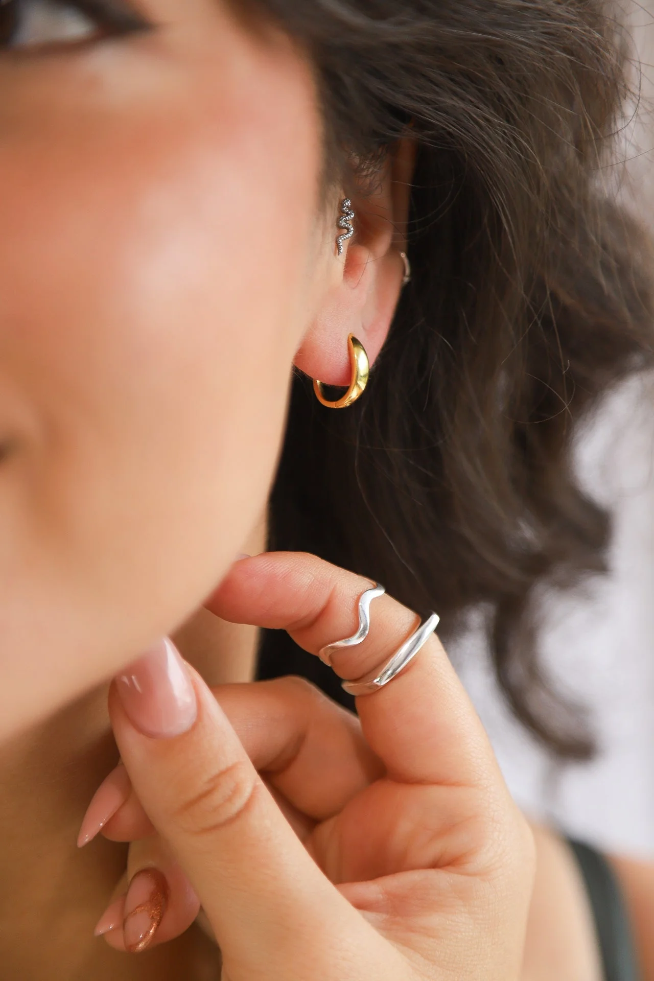 Jianna Gold Hoops - Image 3