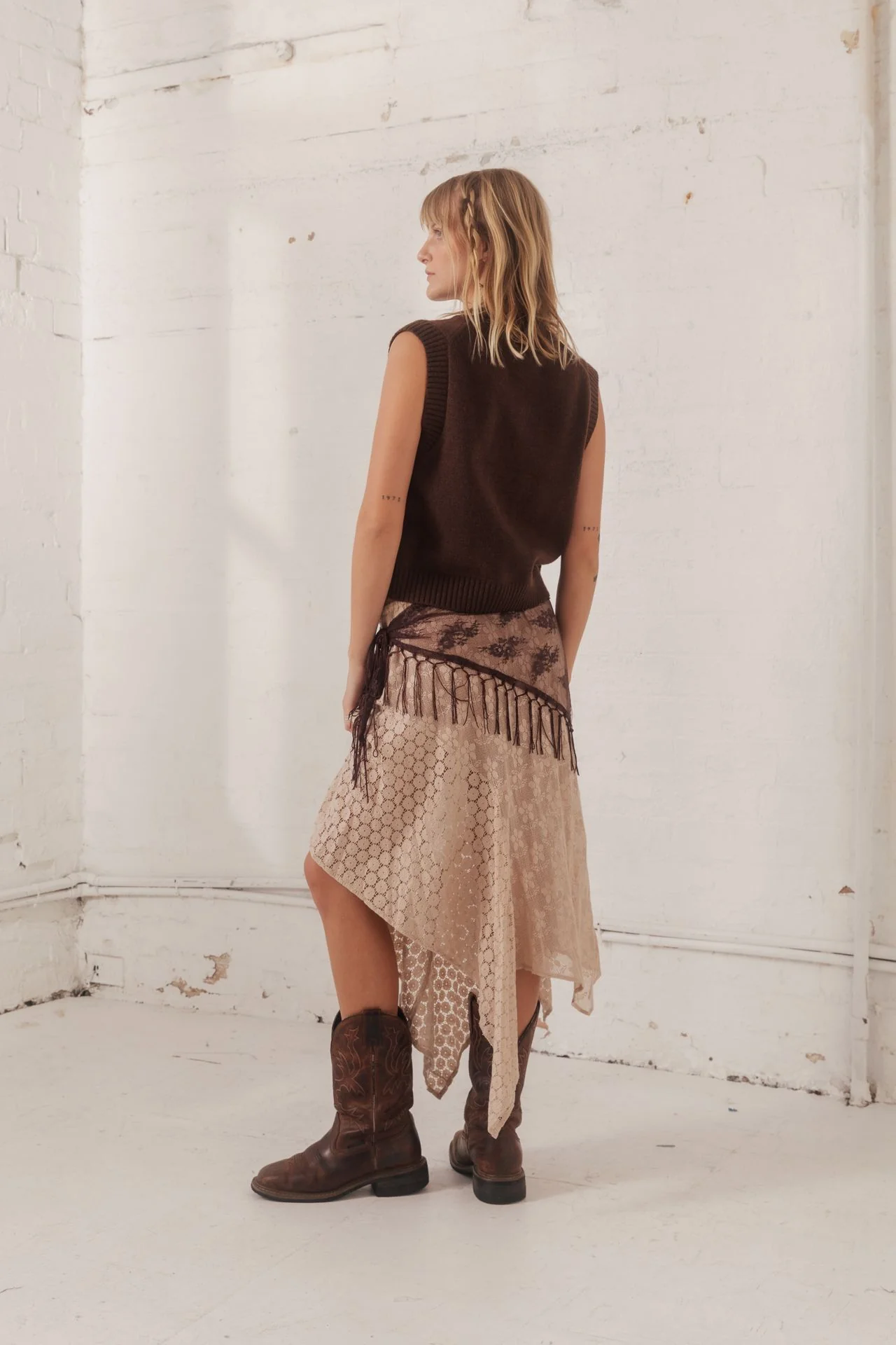 Meg Vest - Image 4