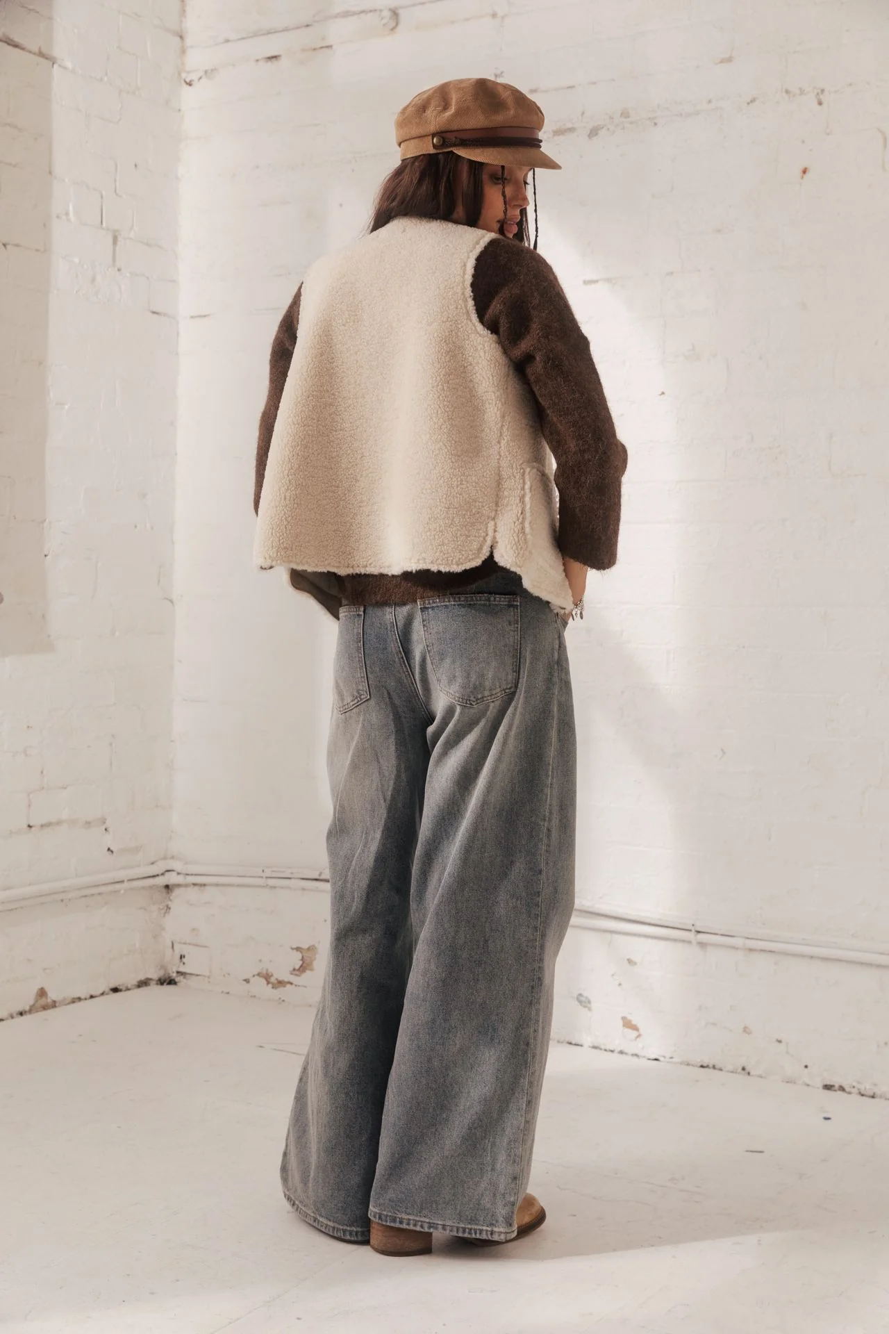 Pomo Vest - Image 4