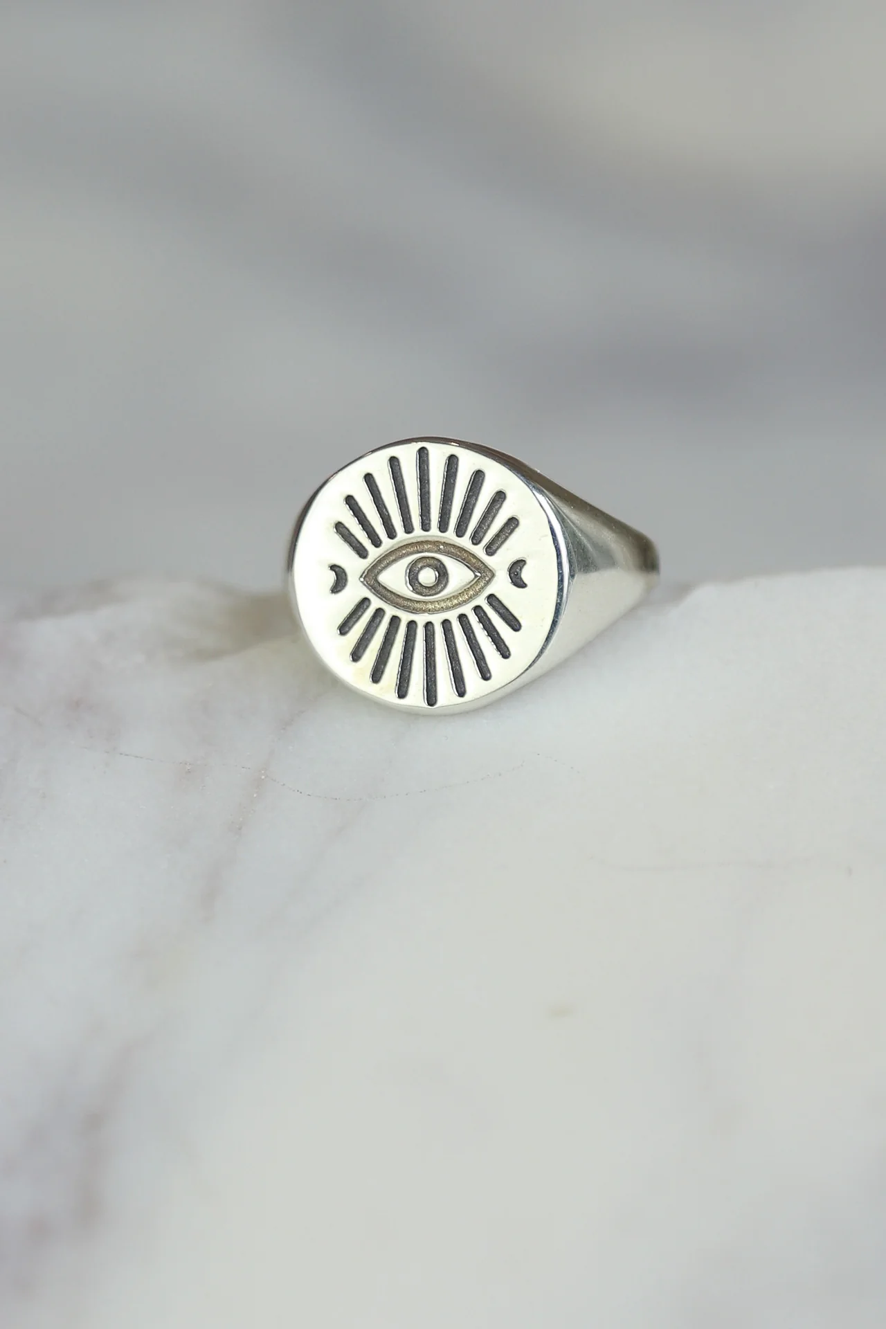 Sunrays Ring
