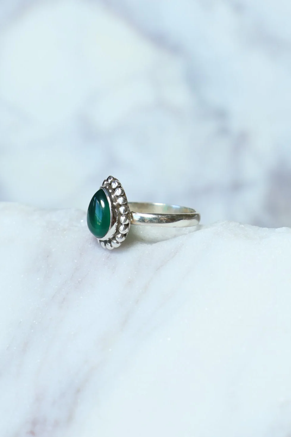 Green Onyx Mona Tear & Dot Ring - Image 3