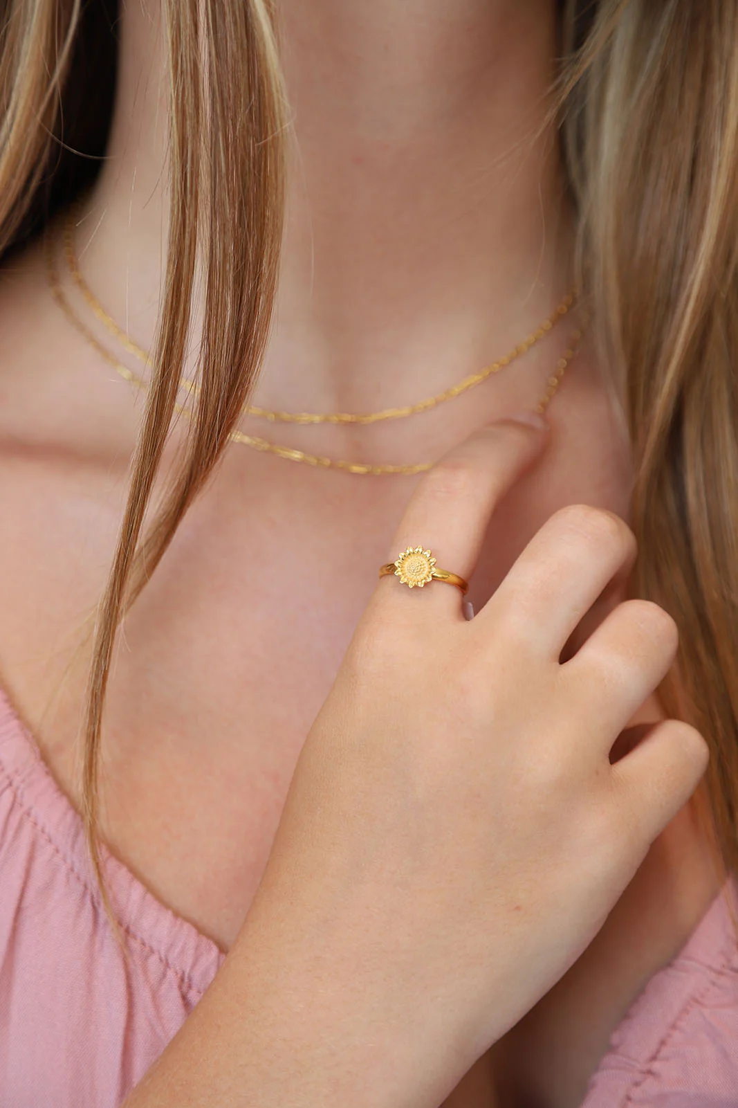 Gold Flower Ring - Image 2