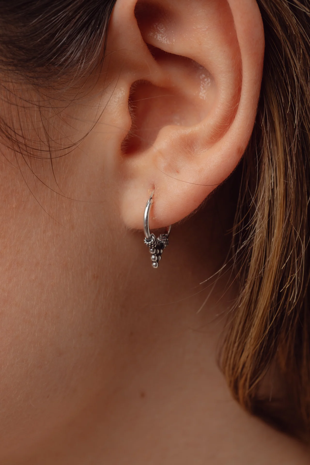 Dotted Small Tri Hoops - Image 3