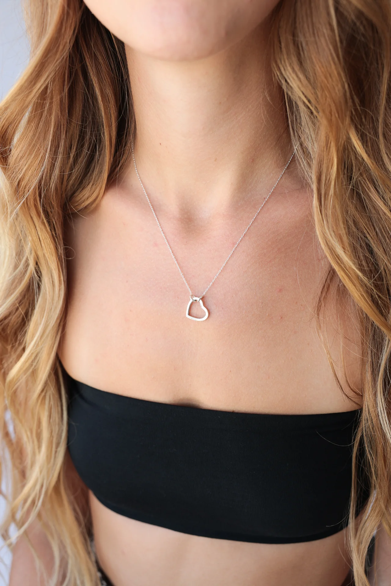 Heart Choker Necklace - Image 4