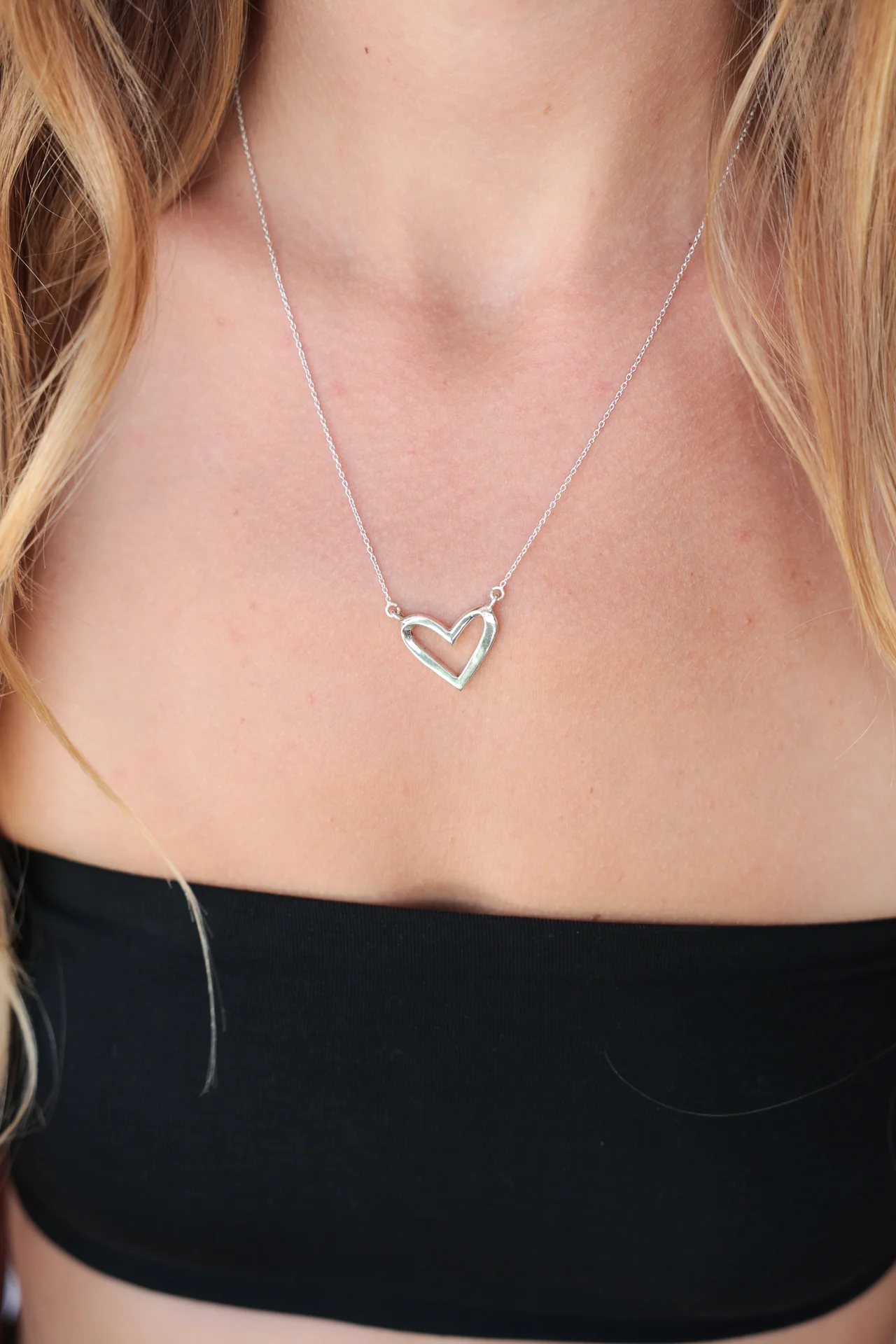 Lovingly Heart Necklace - Image 3