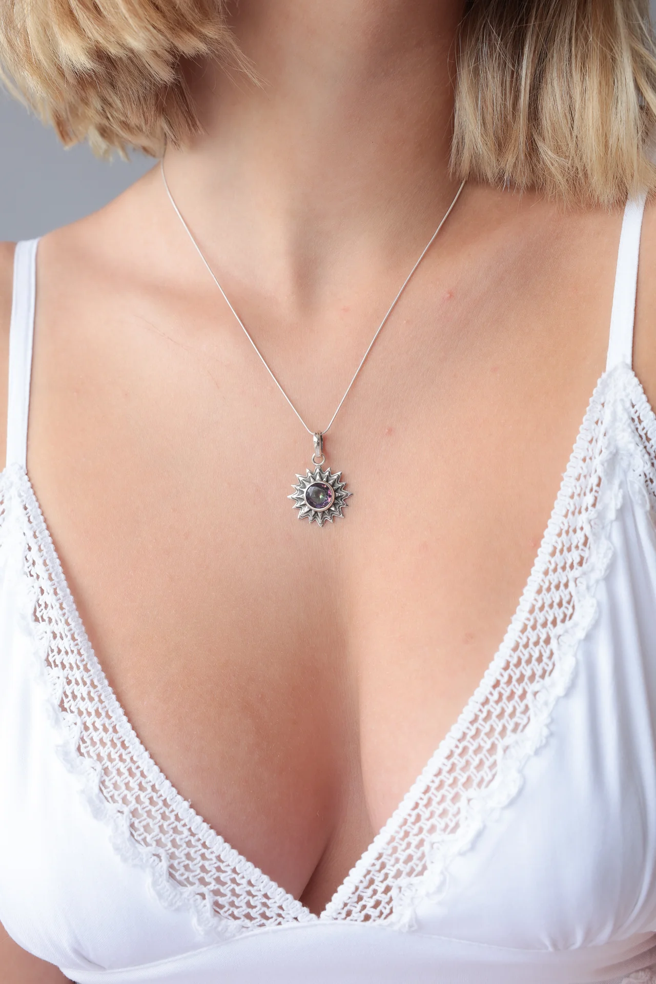 Double Sun Rays Pendant - Image 3