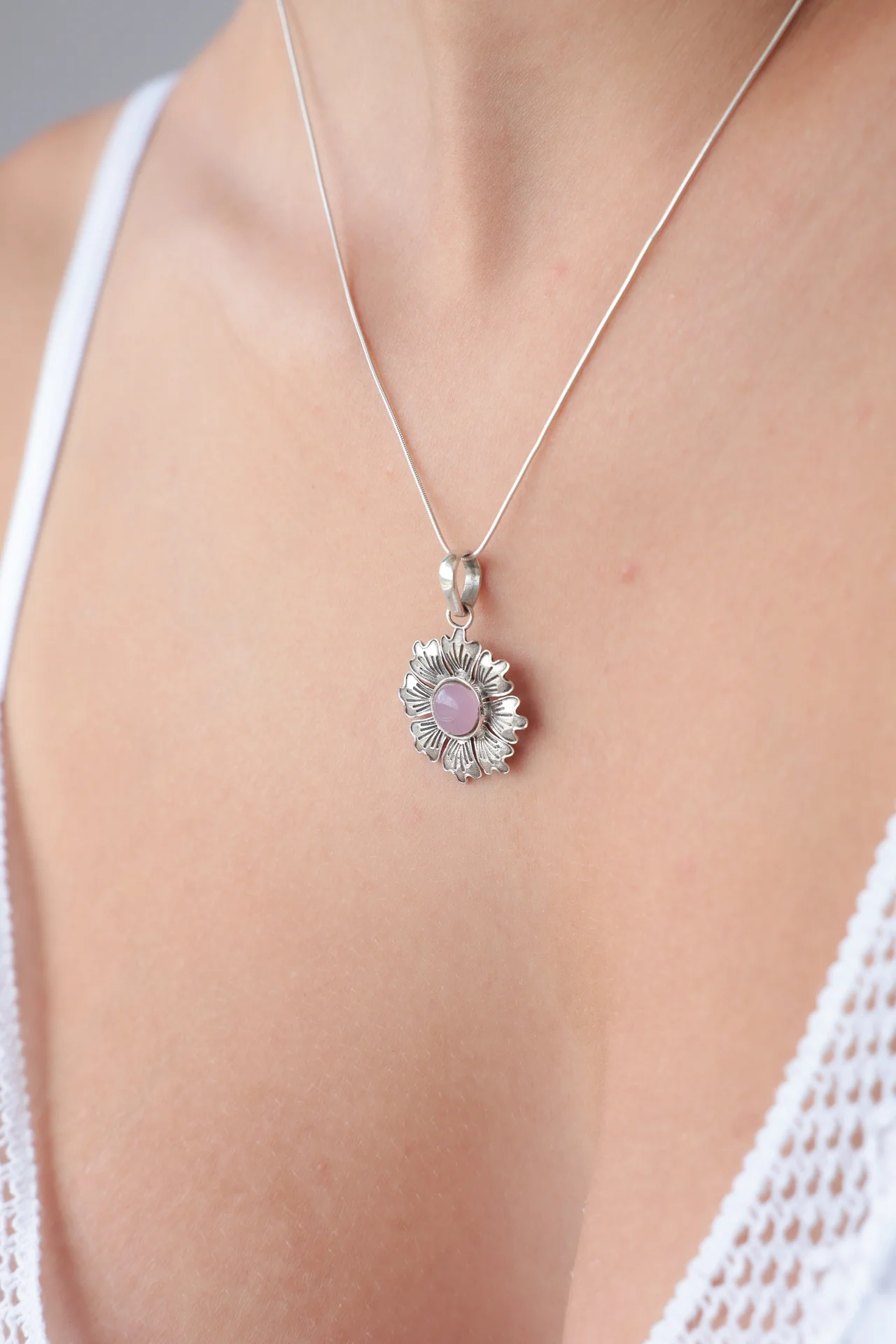 Flat Flower Pendant - Image 2
