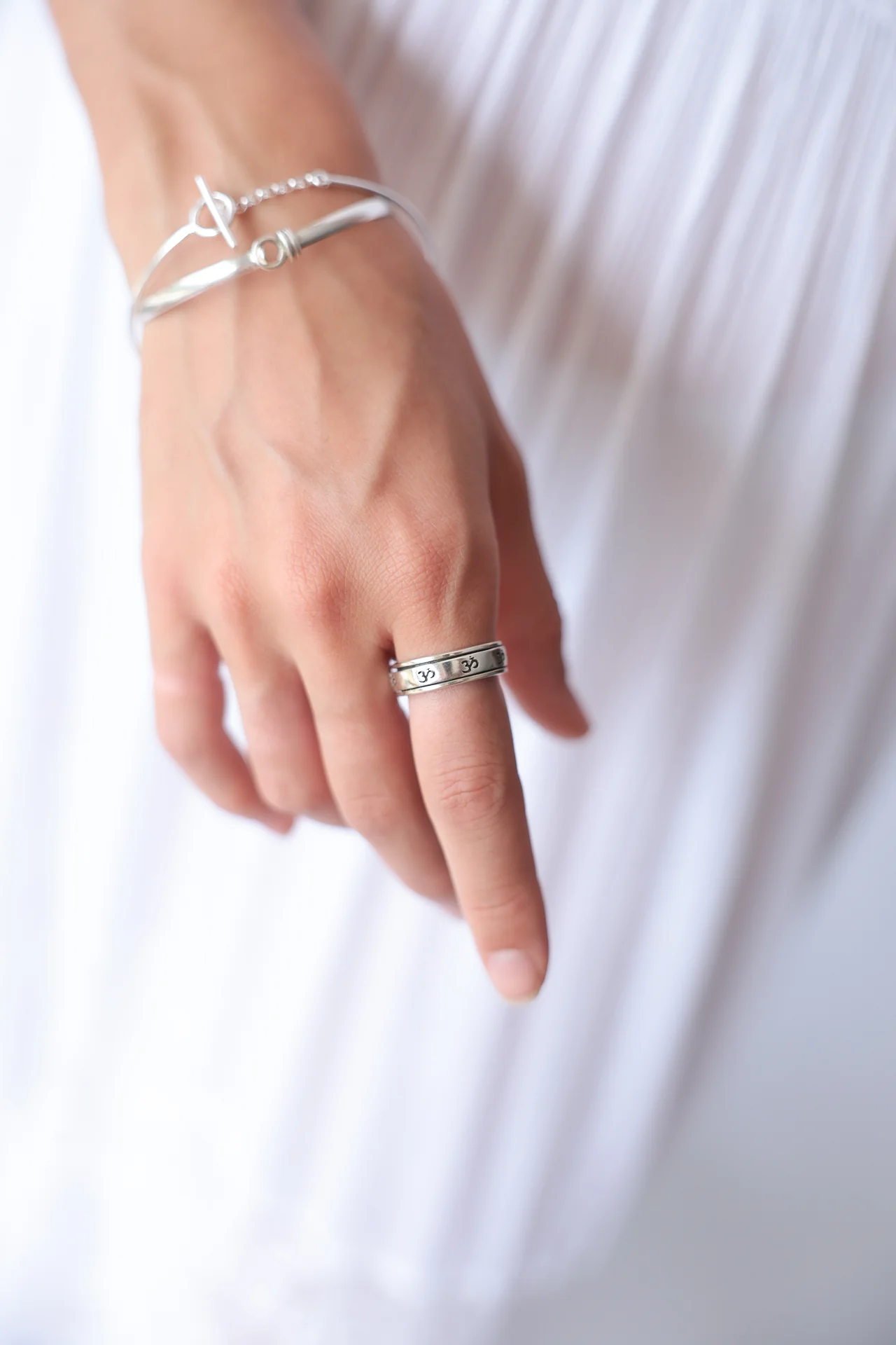 Om Spin Ring - Image 2