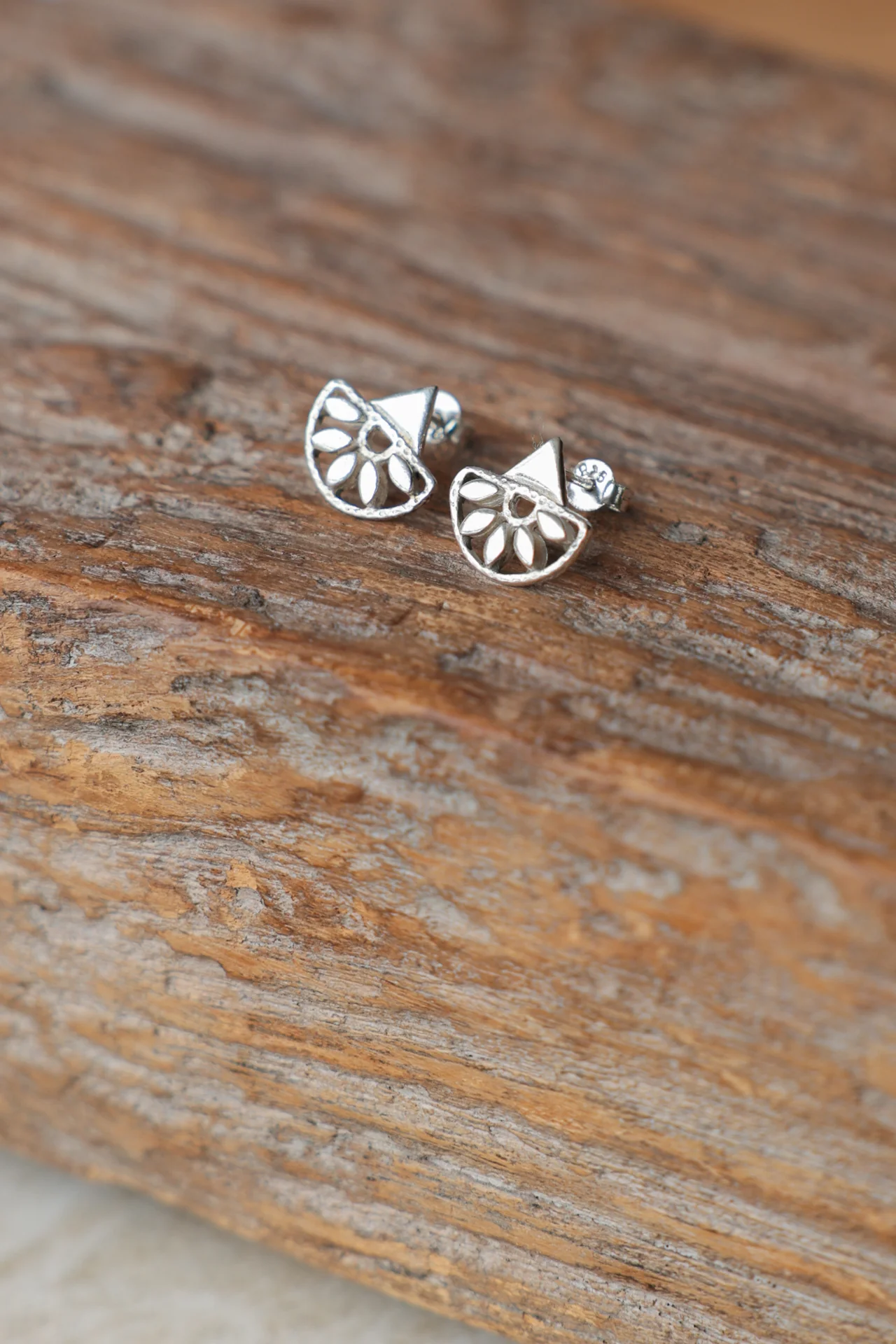 Lanni Semi Circle Studs