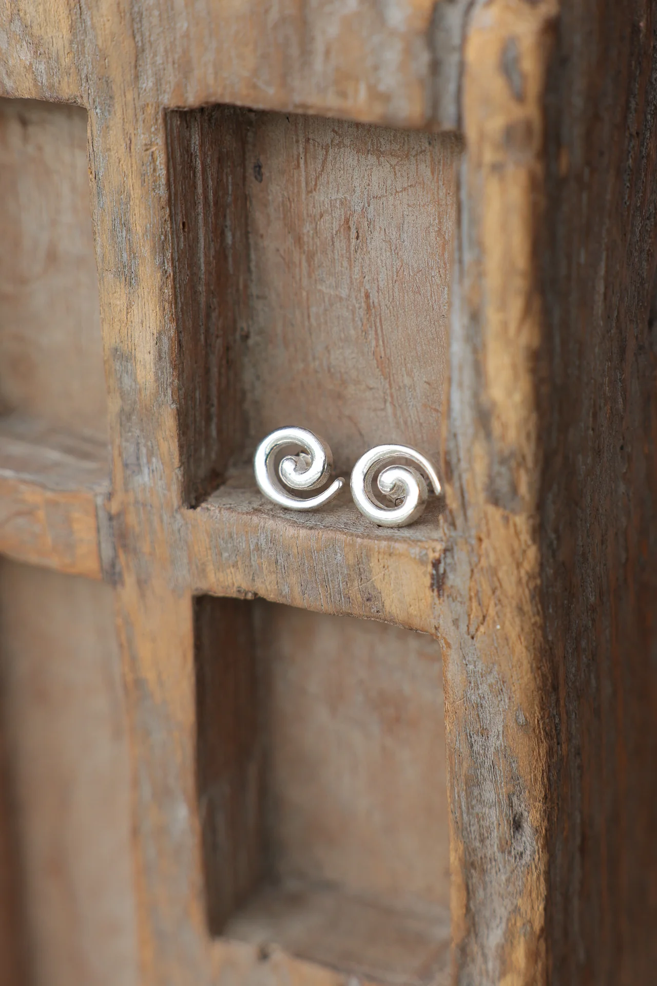 Whirl Studs - Image 3