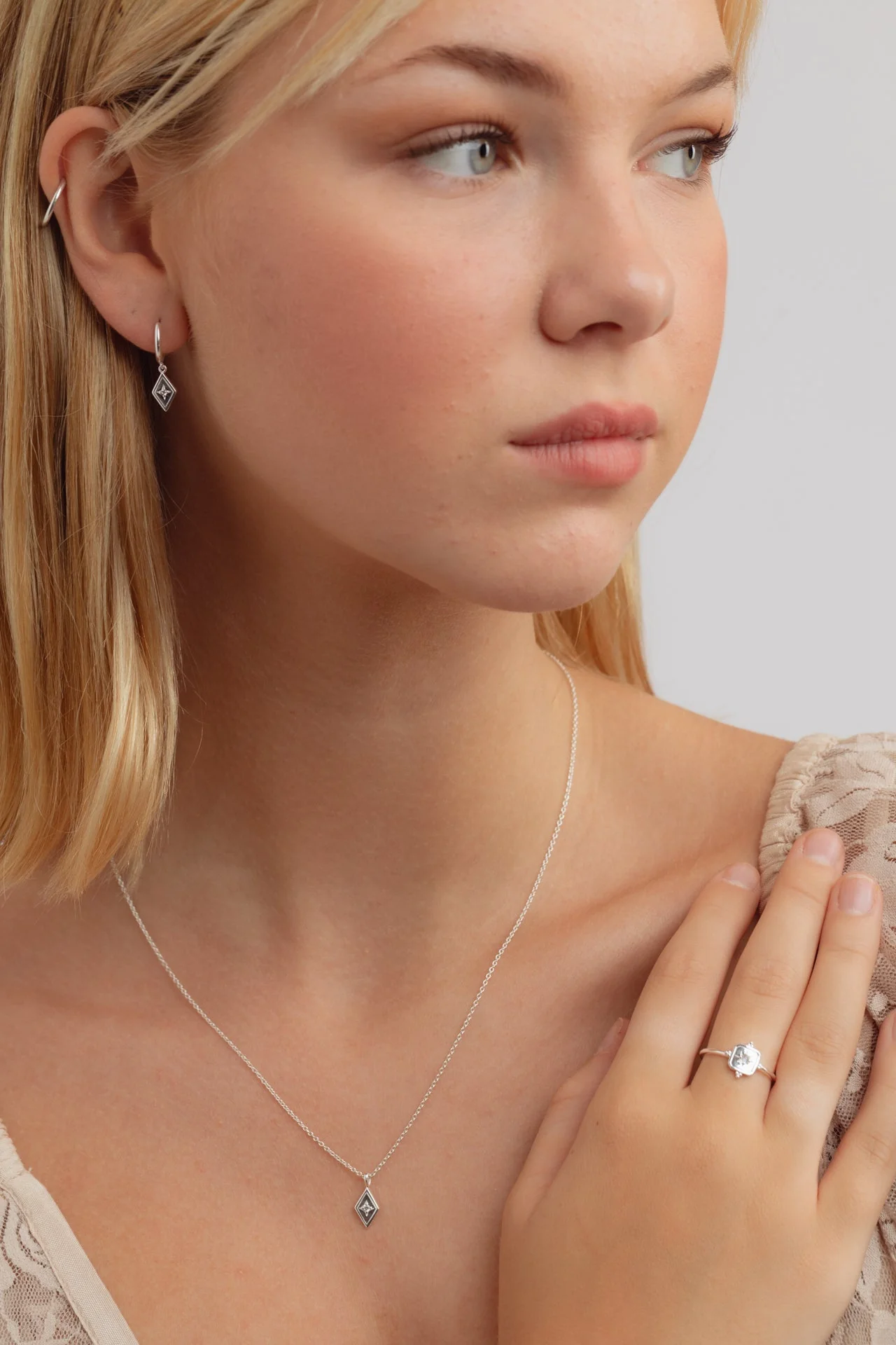 Lumi Star Silver Necklace - Image 3