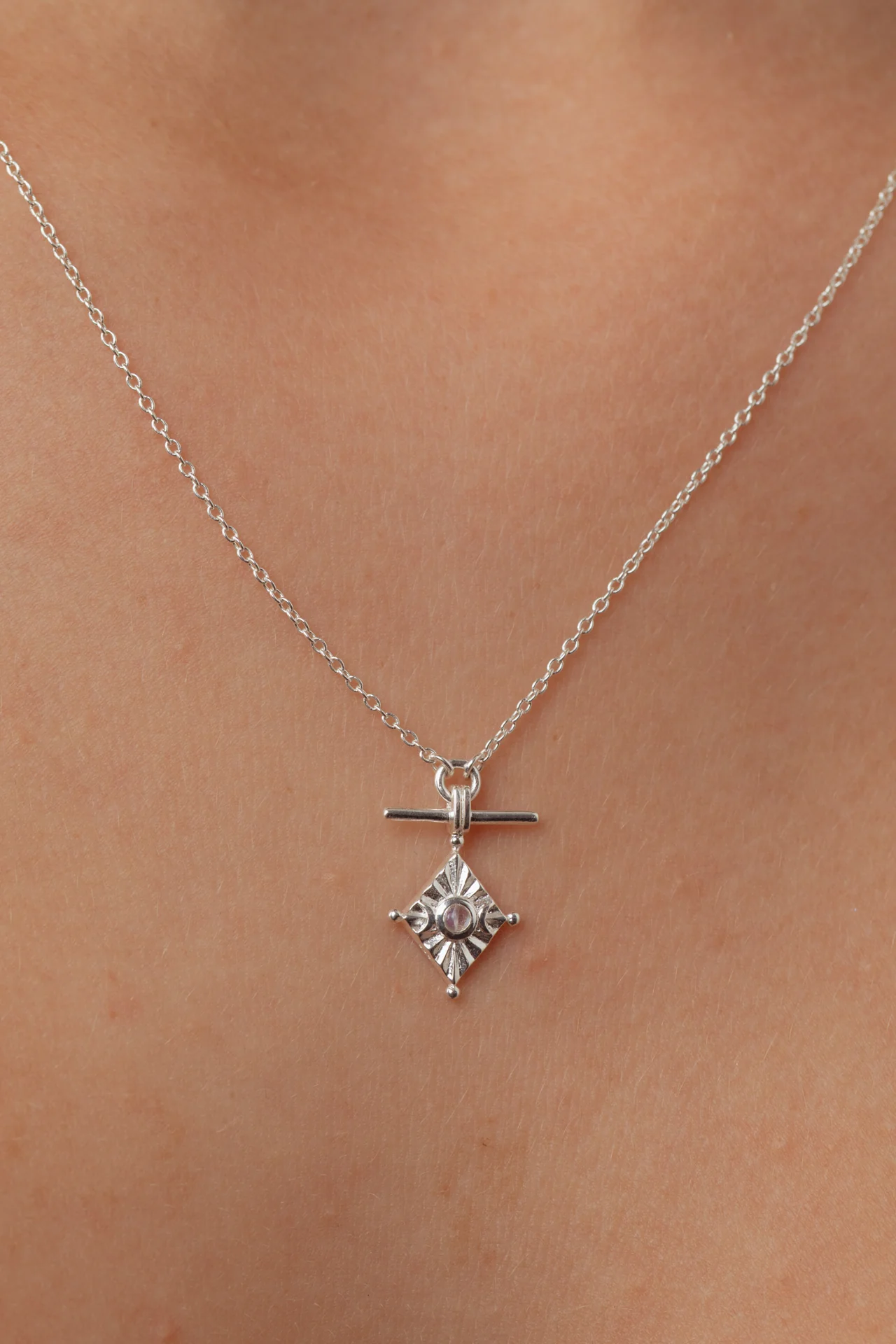 Aerith Rainbow Moonstone Silver Necklace - Image 3