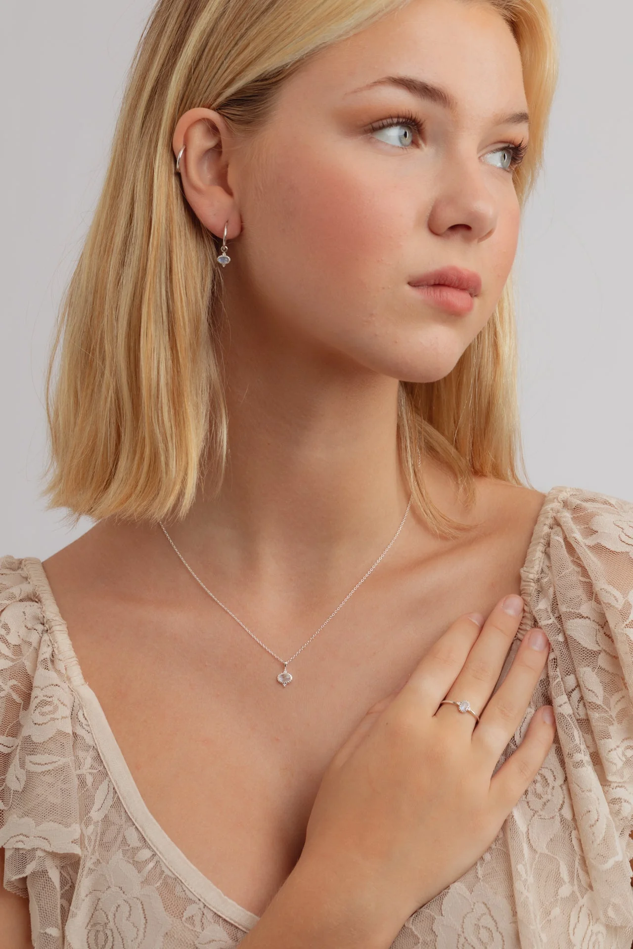 Kleia Rainbow Moonstone Silver Necklace - Image 3