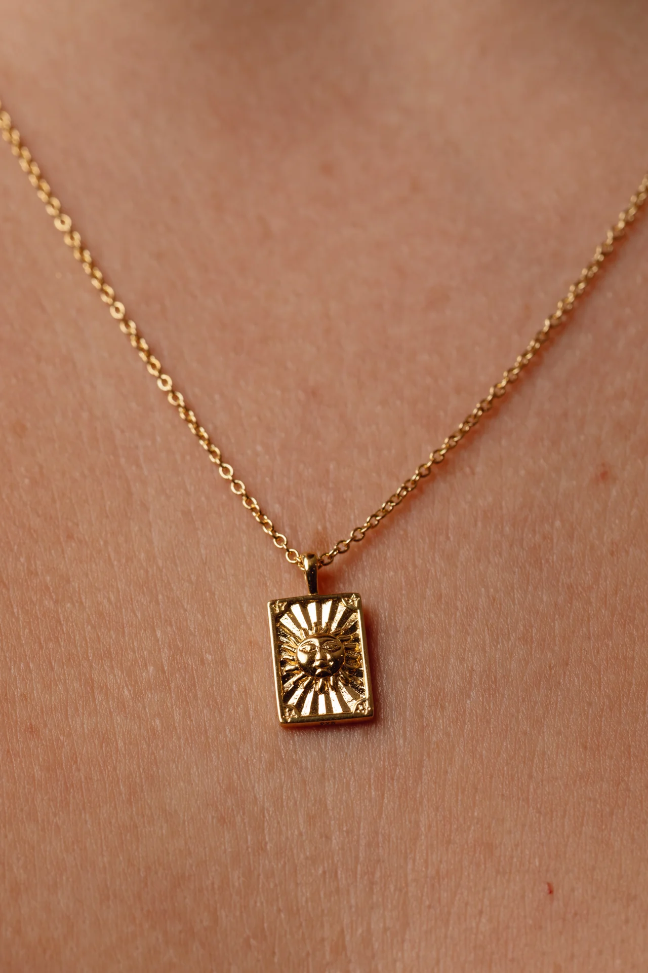 Noor Gold Necklace
