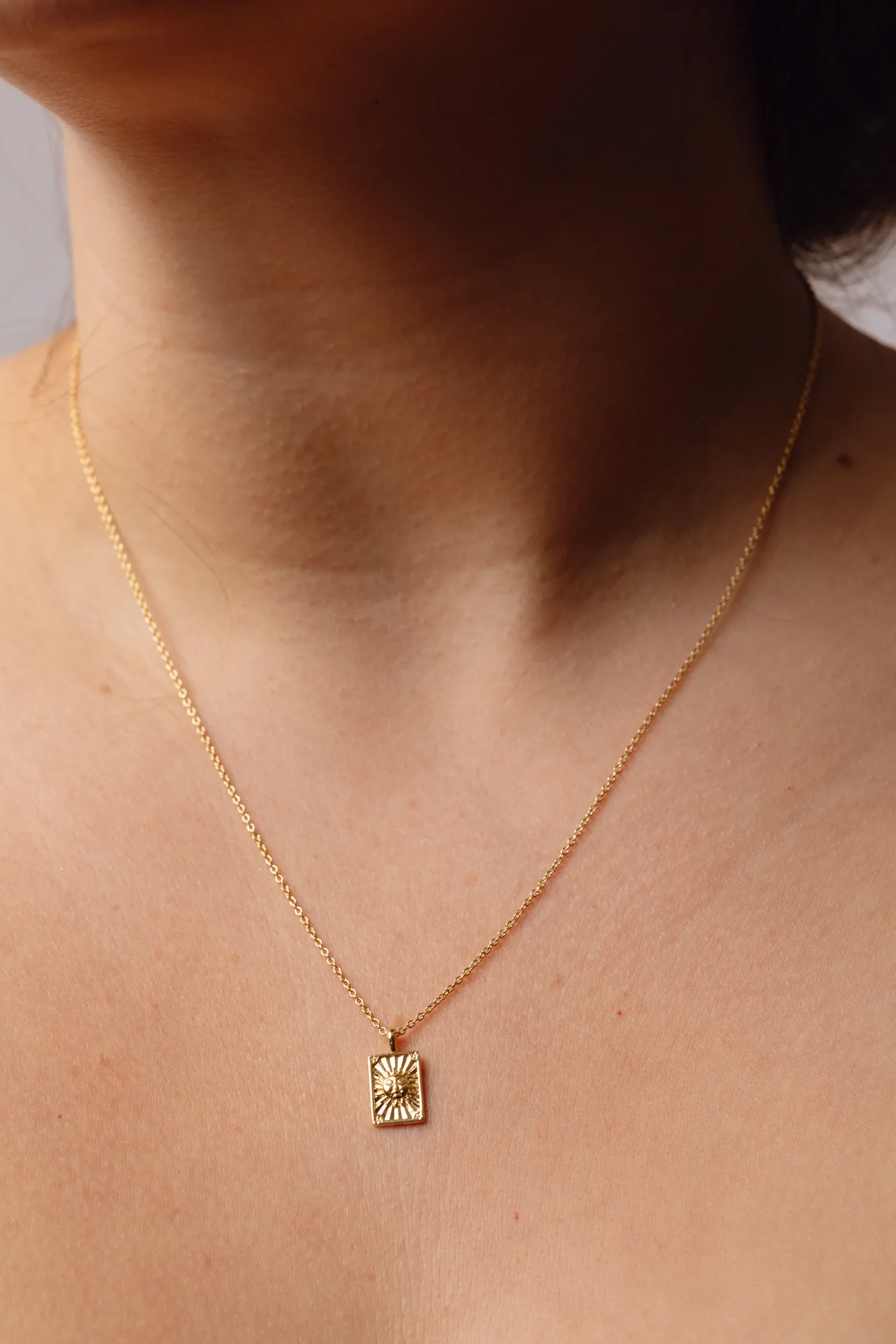 Noor Gold Necklace - Image 2