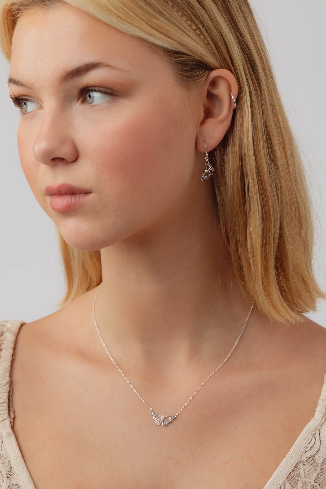 Farfalla Butterfly Silver Necklace - Image 3