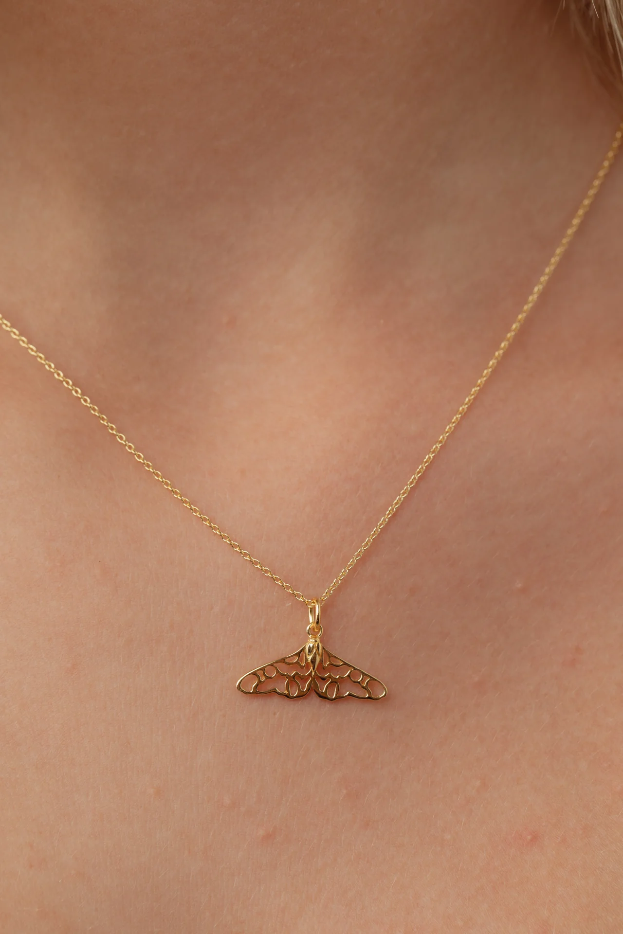 Mothira Gold Necklace - Image 3