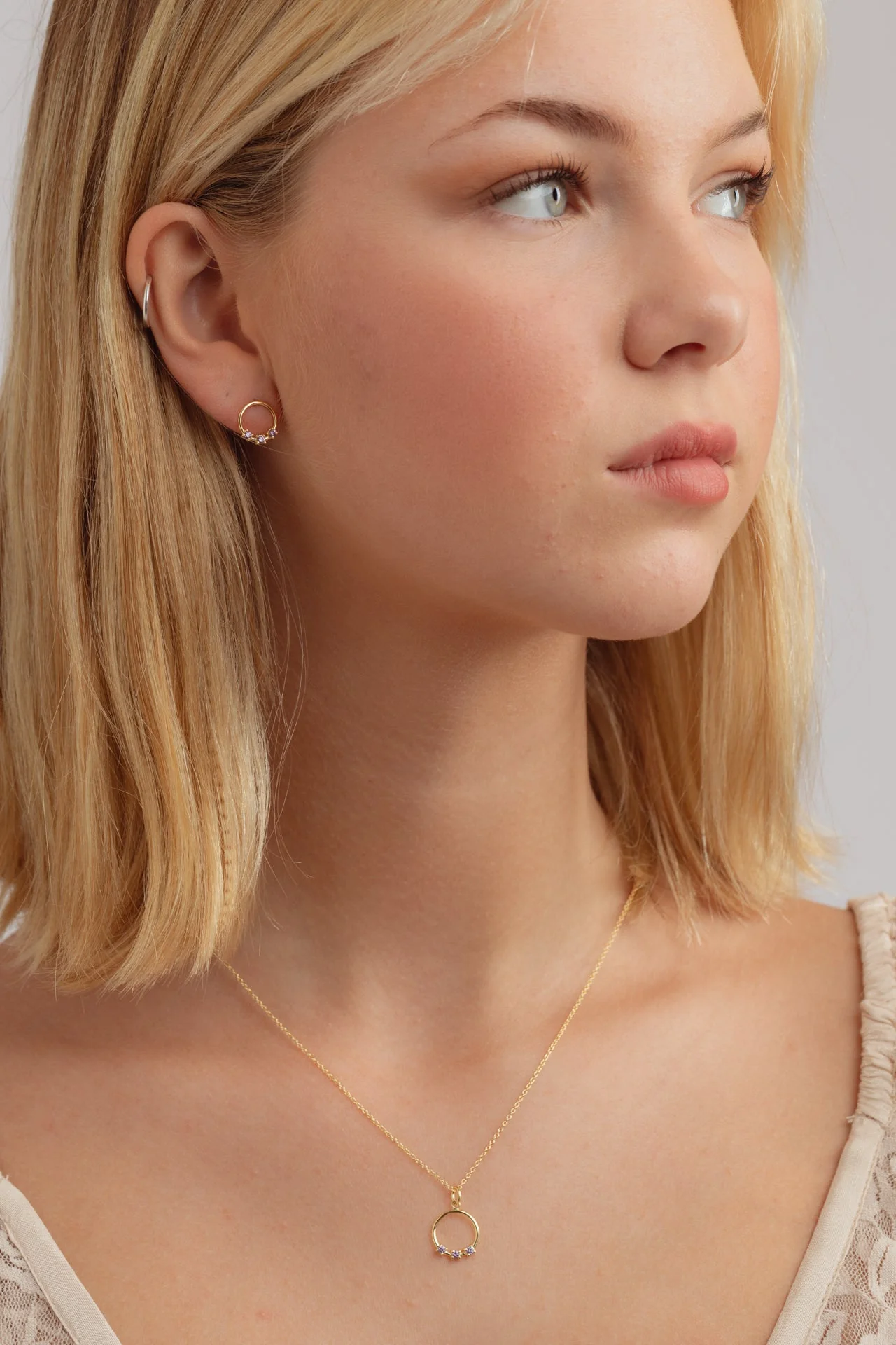 Orella Tria Amethyst Gold Necklace - Image 3
