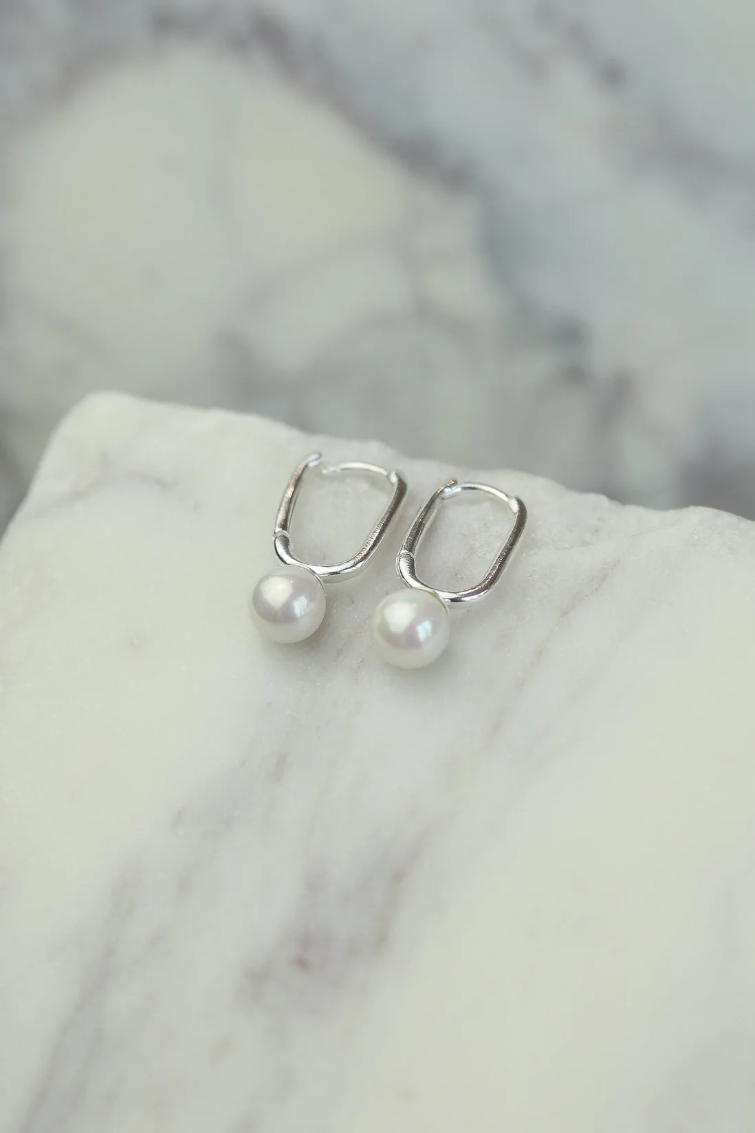 Perle Silver Rectangle Hoops - Image 2
