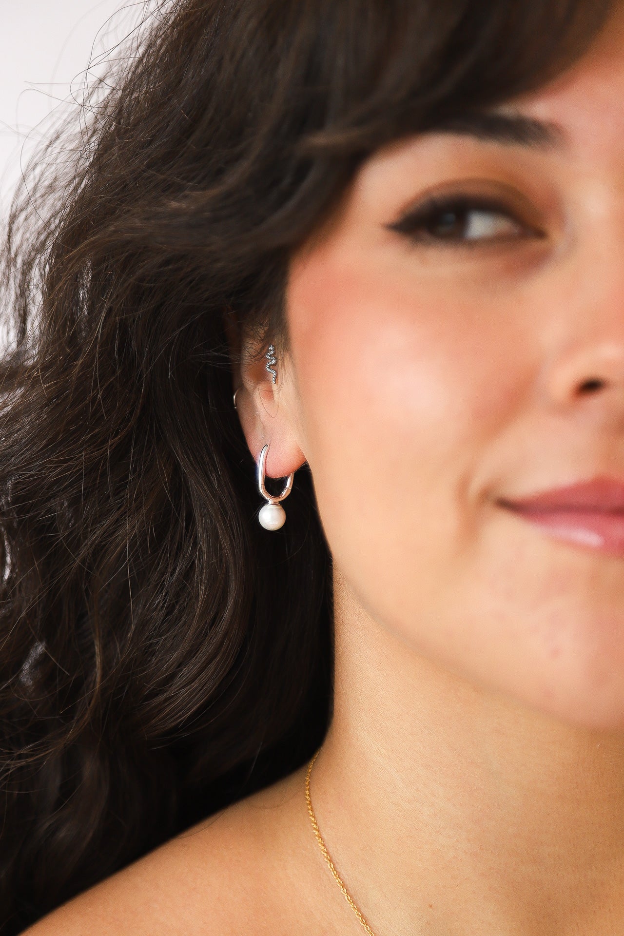 Perle Silver Rectangle Hoops - Image 3