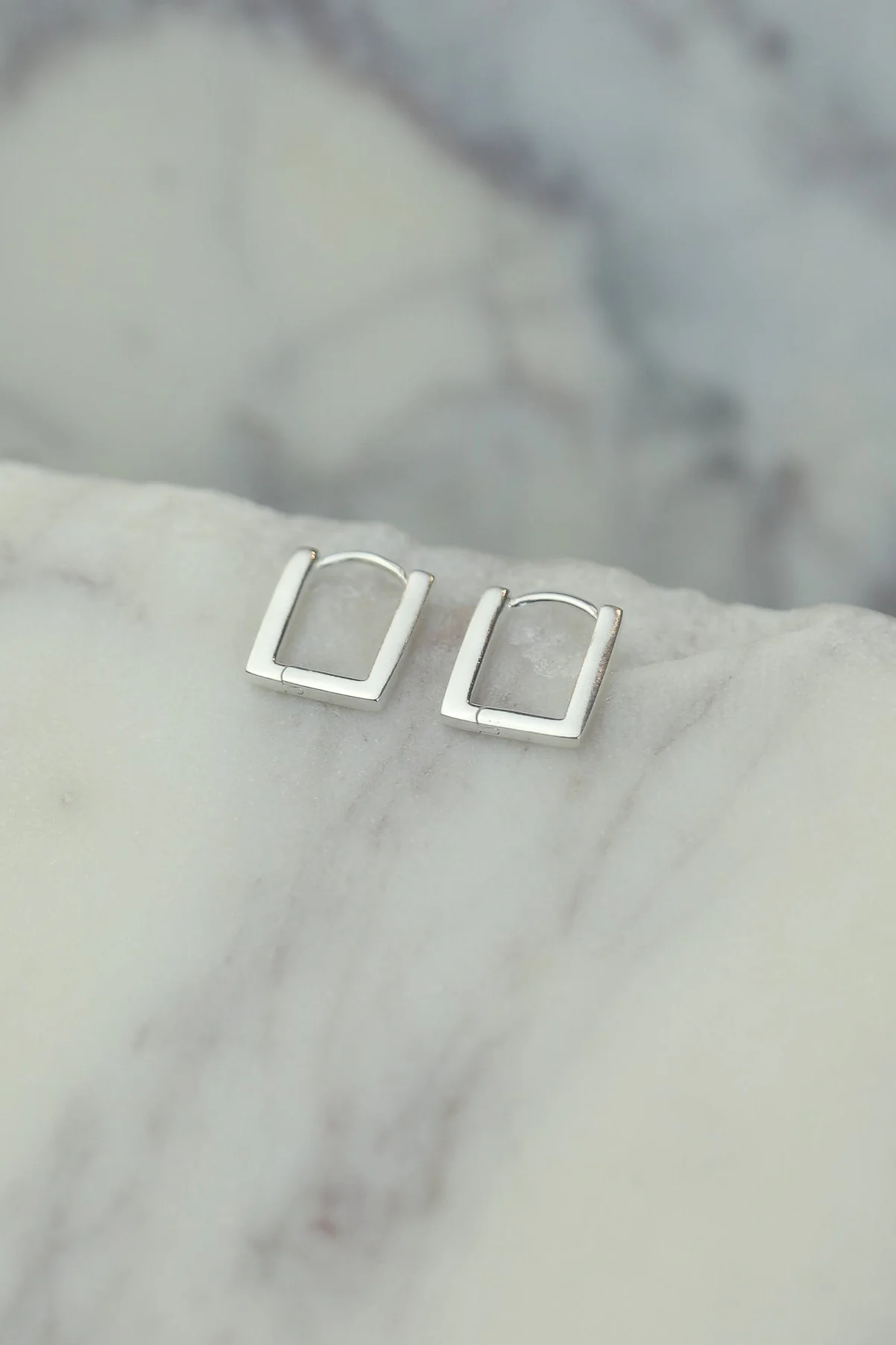 Remi Square Silver Hoops