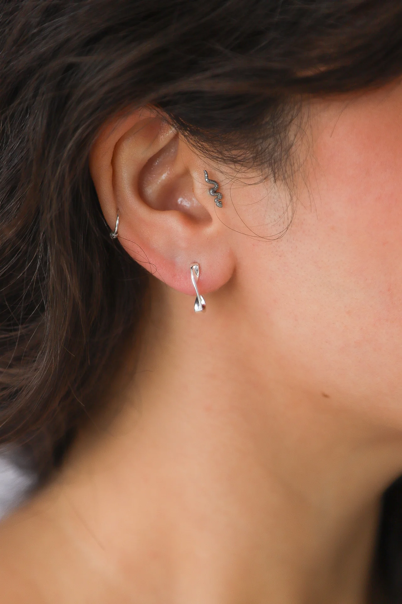 Rosa Silver Twist Hoops - Image 3