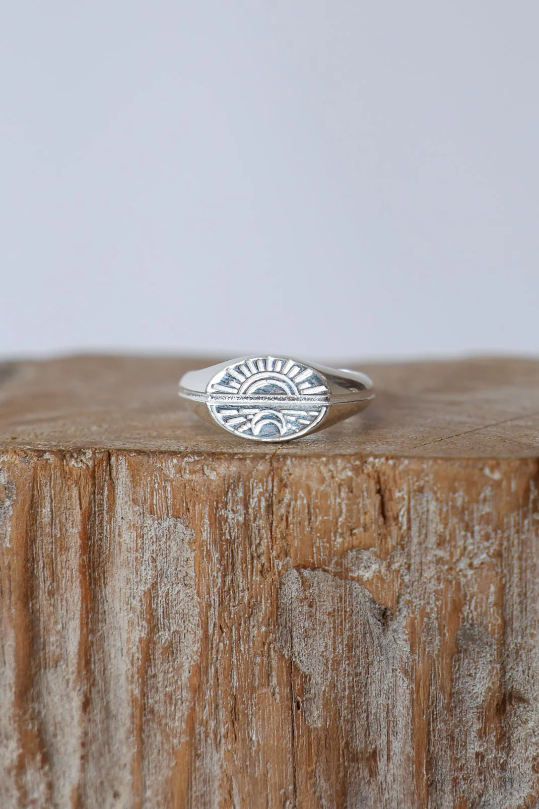Sun and Moon Split Ring - Image 3