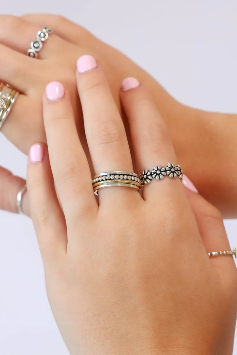 Alessia Multi Finish Band - Image 2