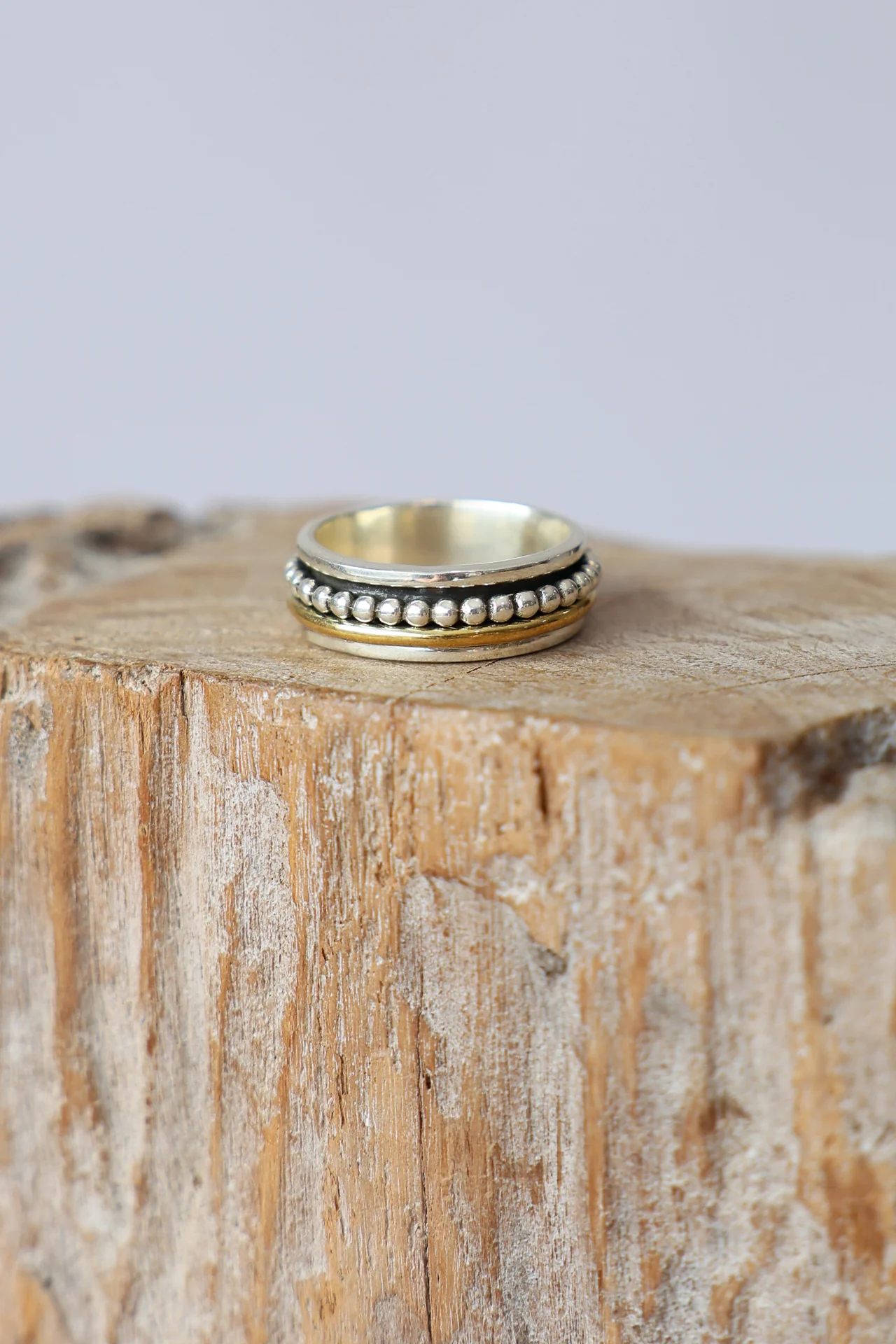 Alessia Multi Finish Band - Image 4