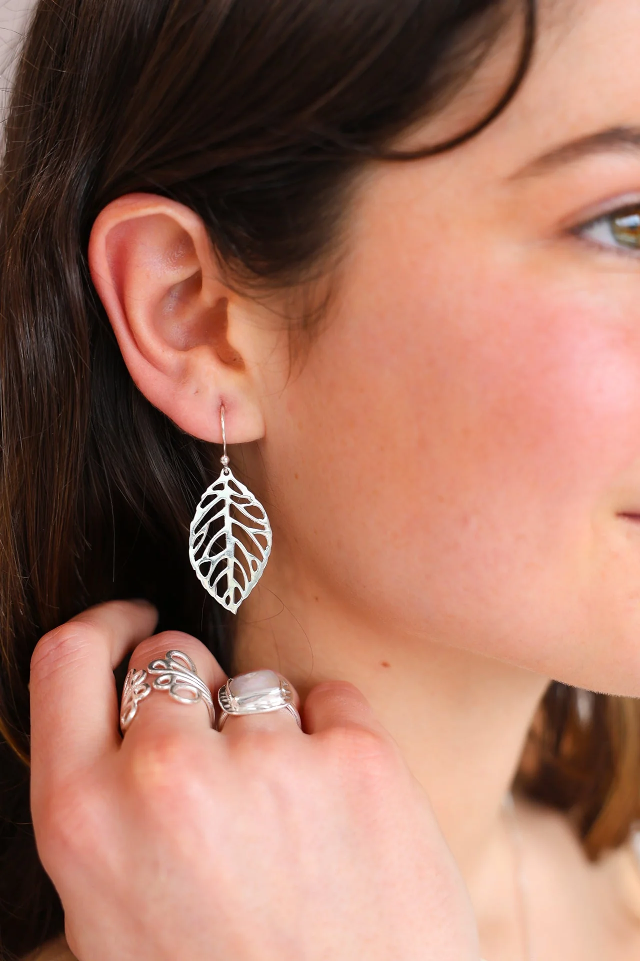 Leaf Cutout Earrings