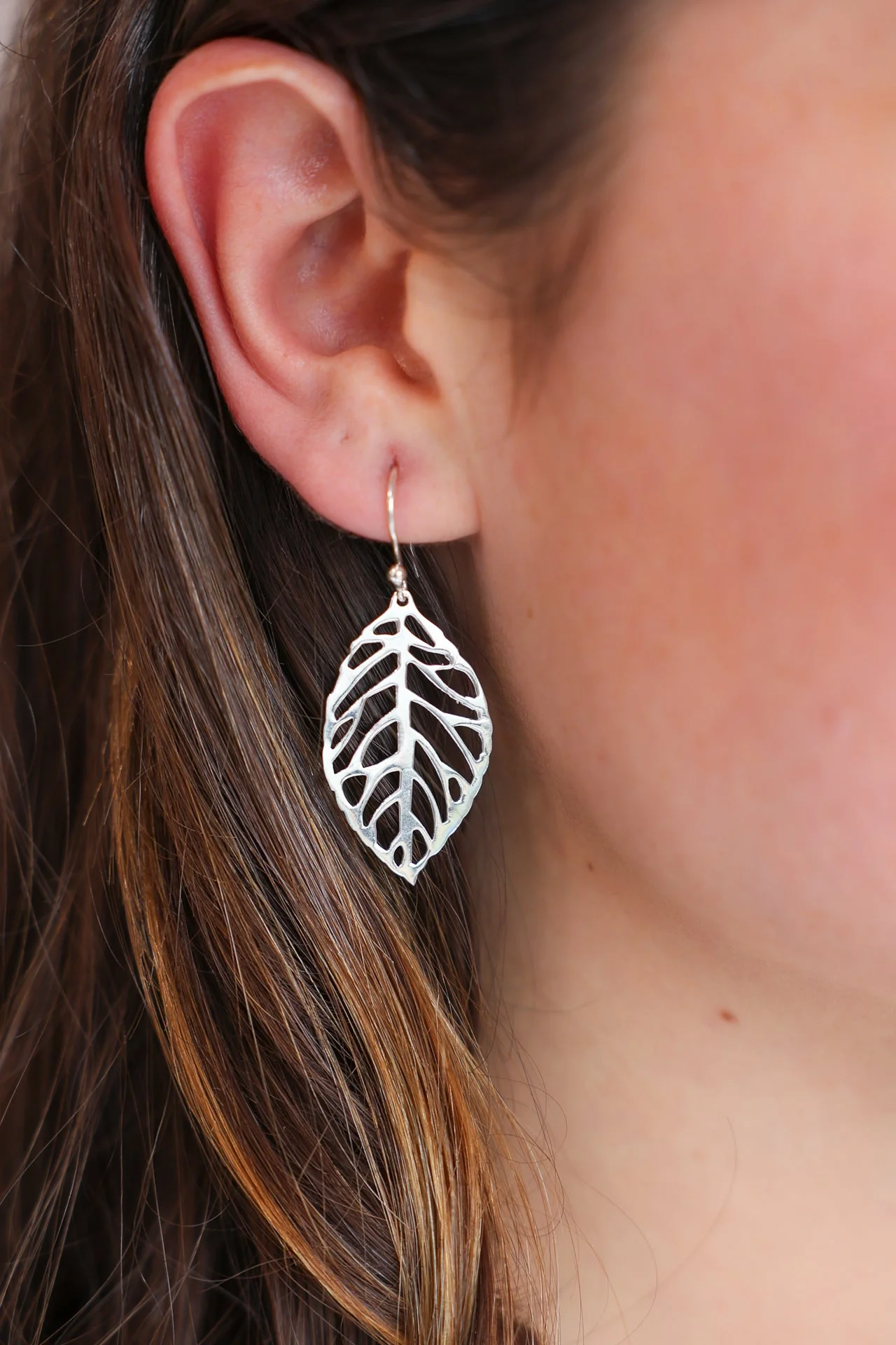 Leaf Cutout Earrings - Image 4