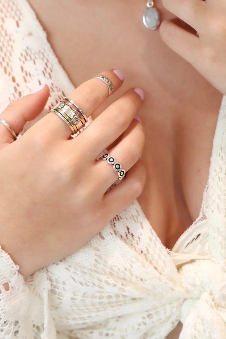 Eye Connect Ring - Image 2