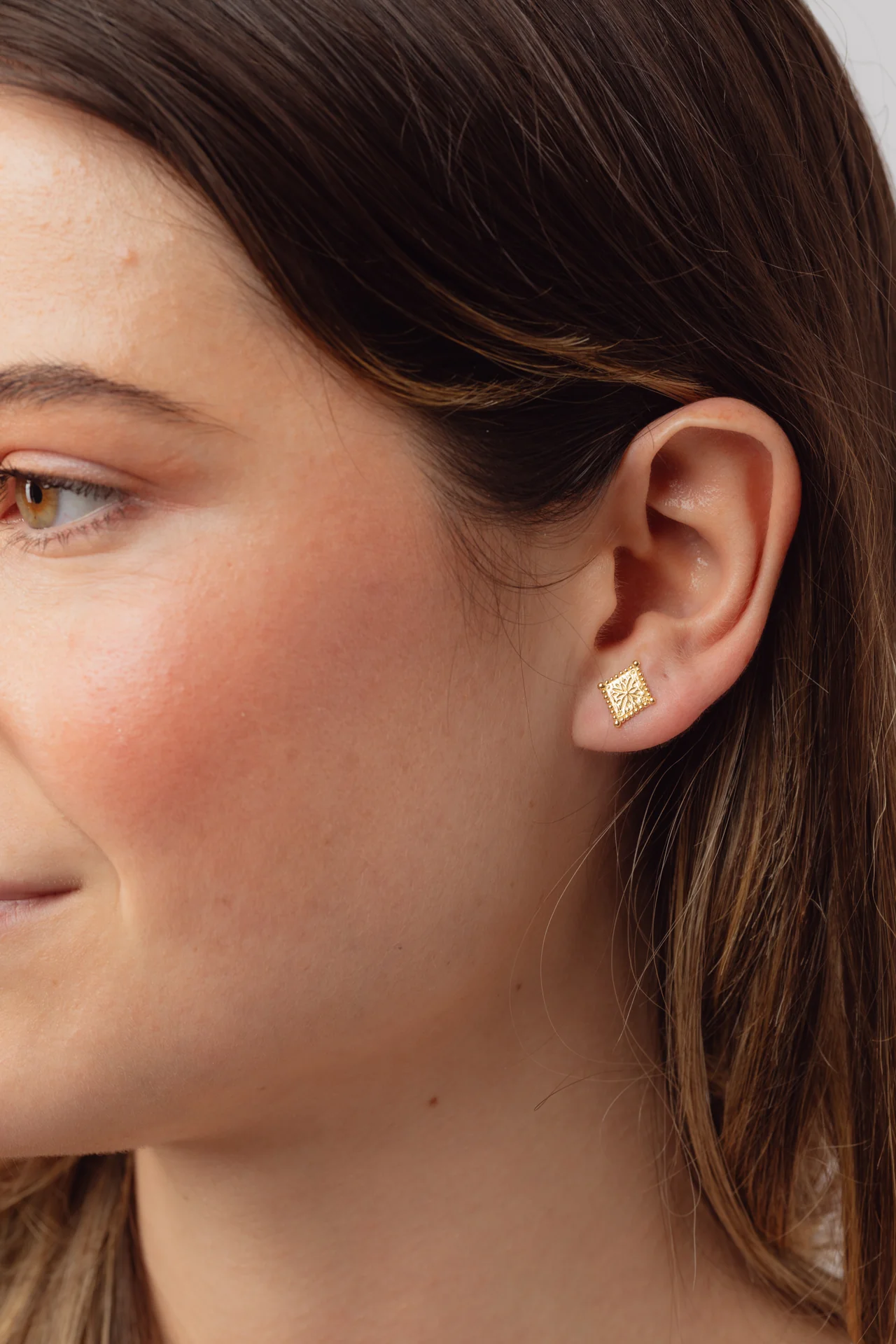Maranth Gold Studs