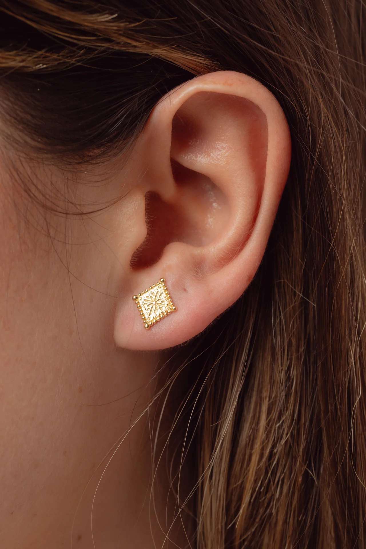 Maranth Gold Studs - Image 3