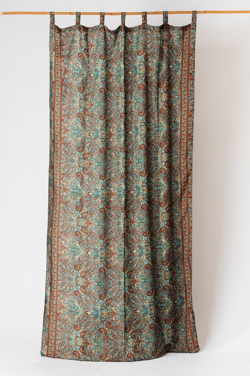 Neela Sari Curtain - Image 2