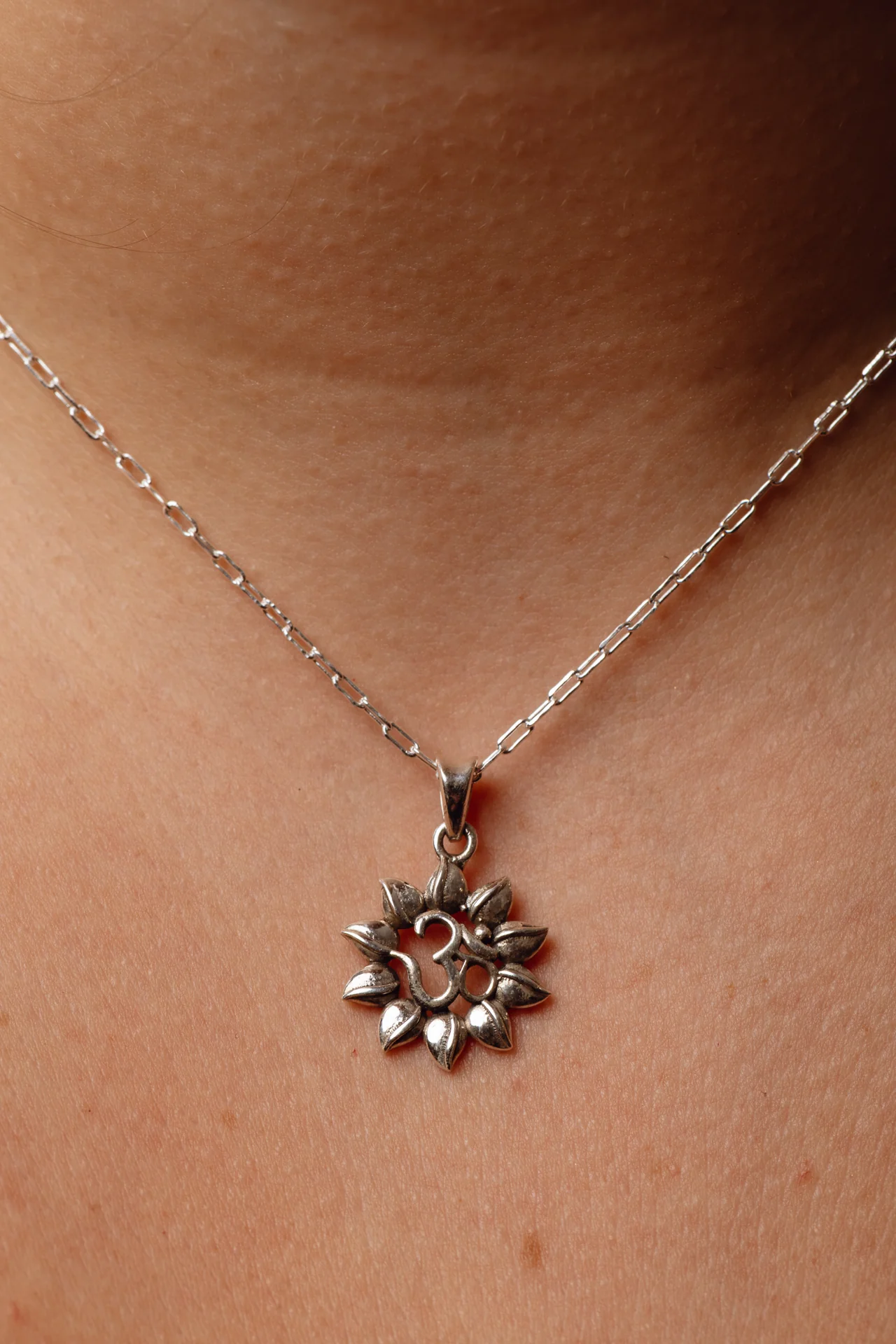 Sunny Om Pendant - Image 2