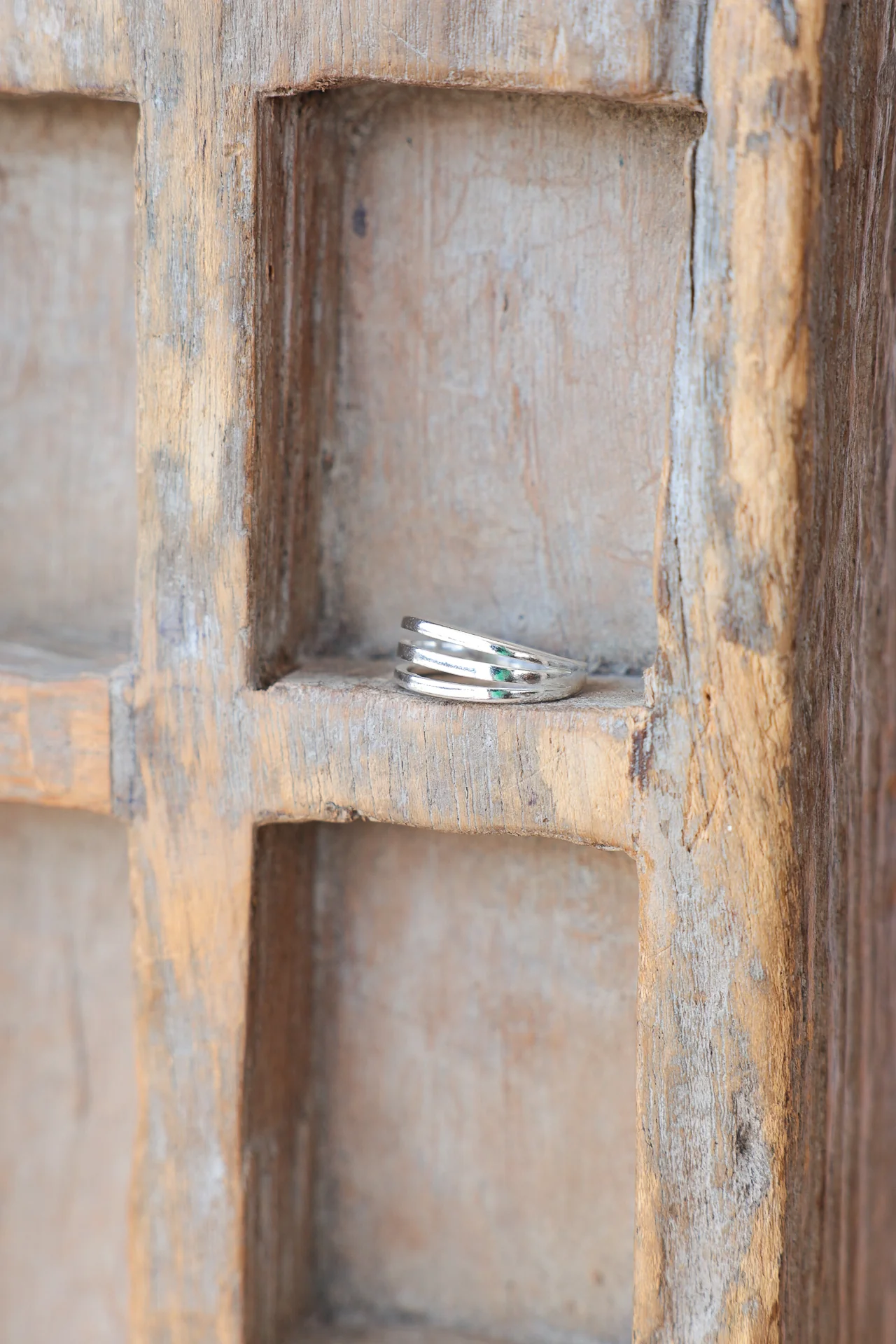 Tria Toe Ring