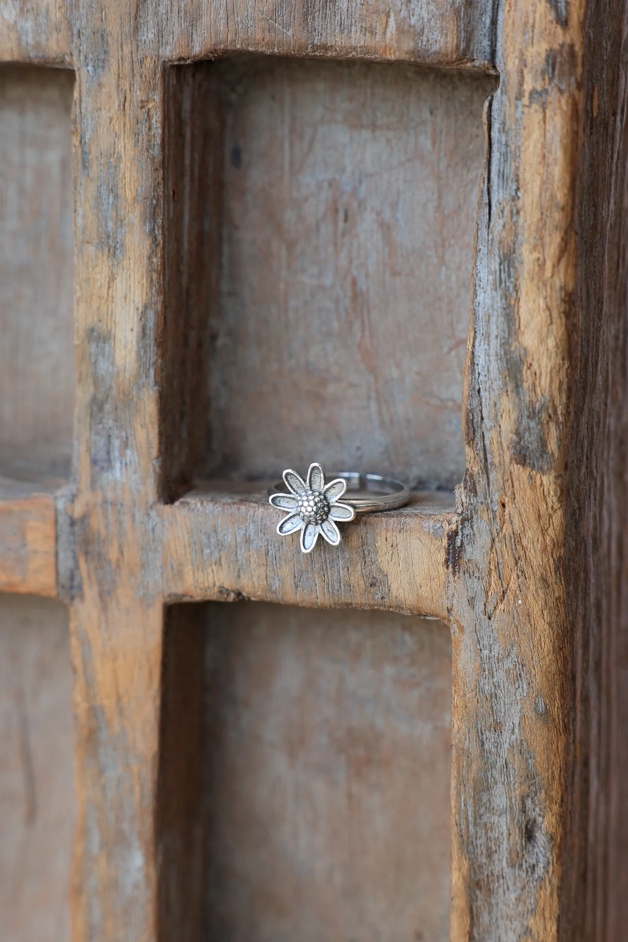 Blossom Toe Ring