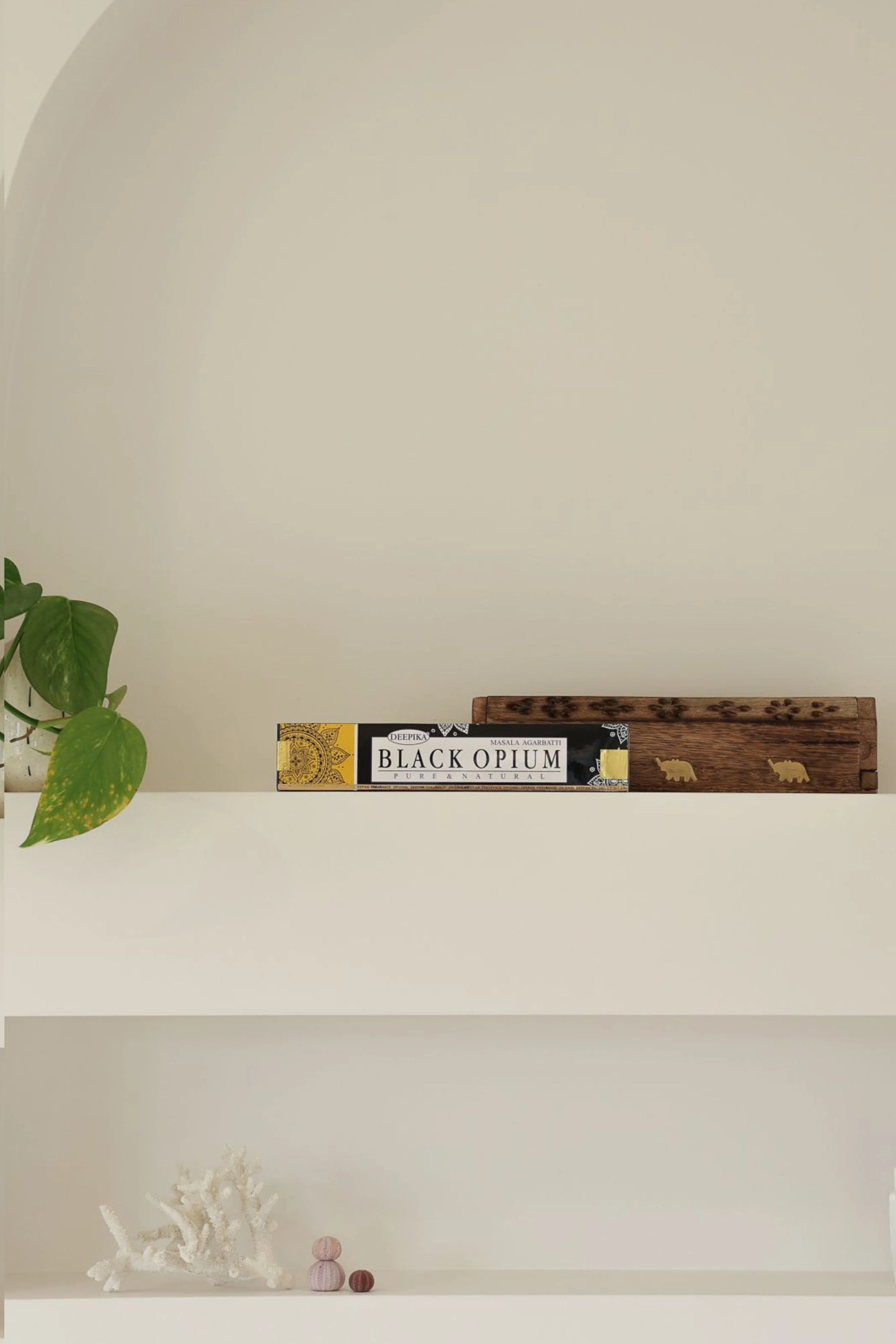 Deepika Black Opium Incense - Image 2