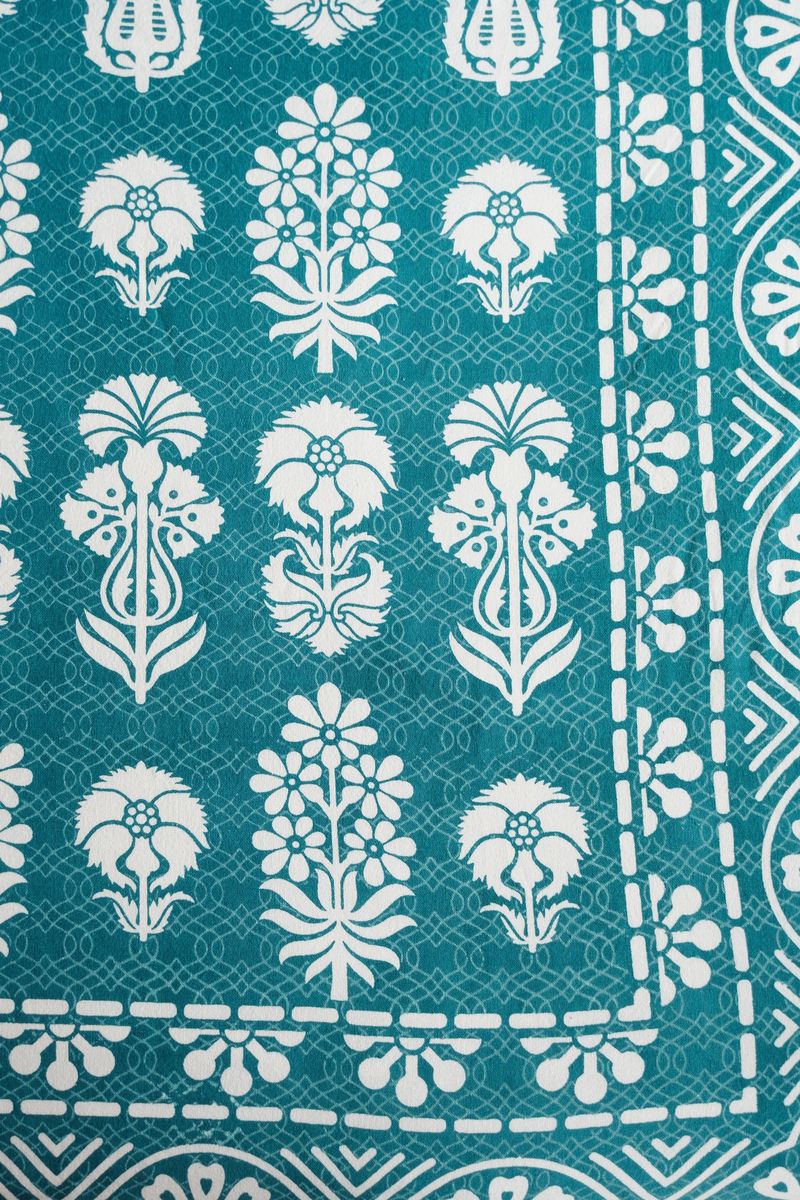 Soma Bedspread - Image 2
