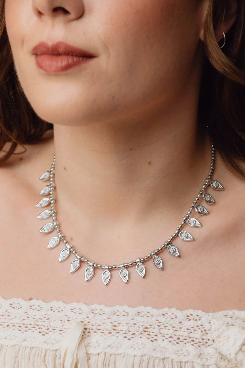 Ishya Necklace - Image 2